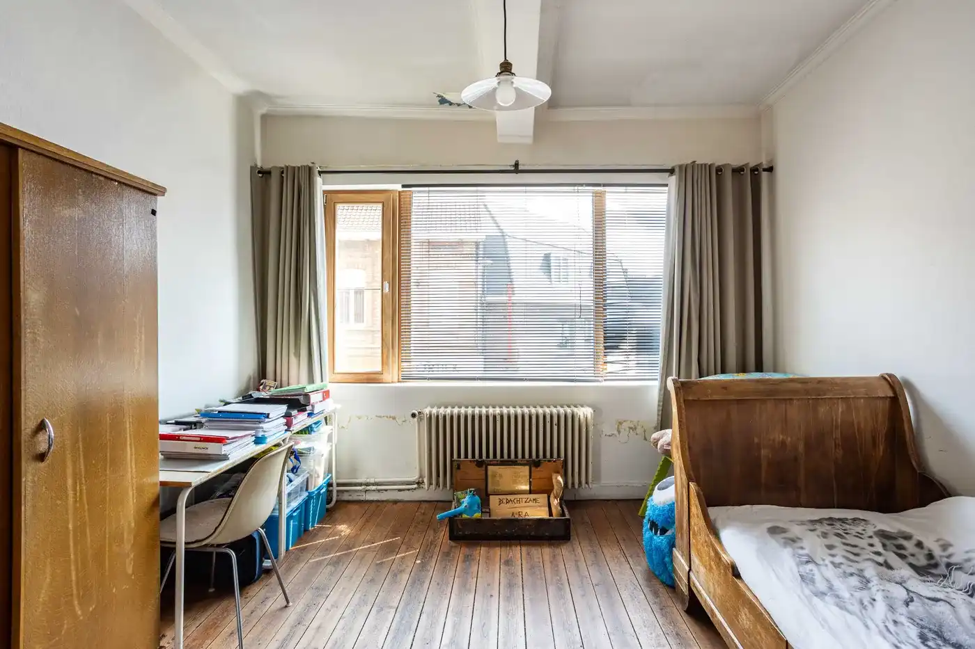 Prachtig gerenoveerd herenhuis in centrum Harelbeke foto 18