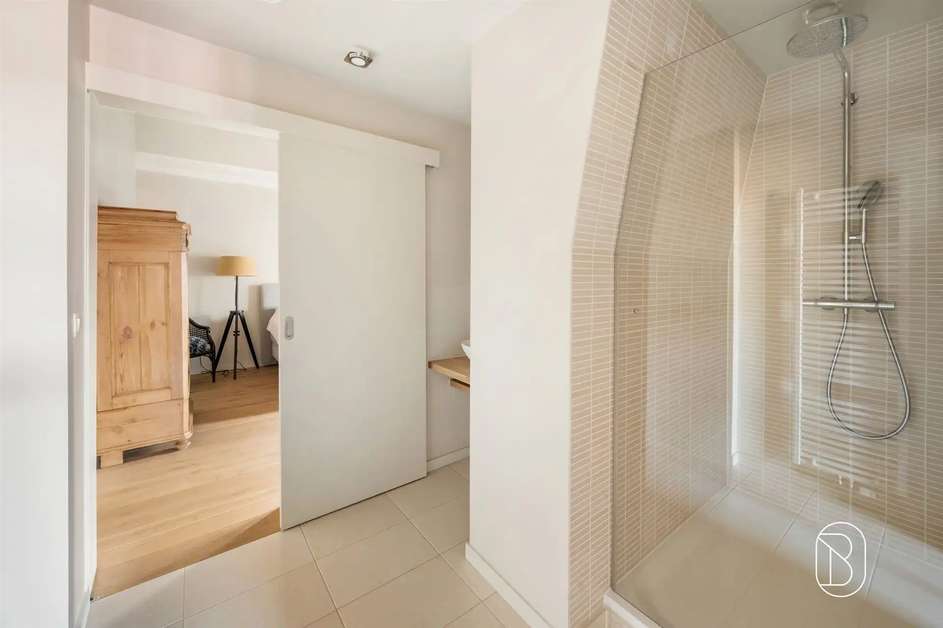 Uniek gelegen duplexappartement met 3 slpk & royaal terras! foto 16