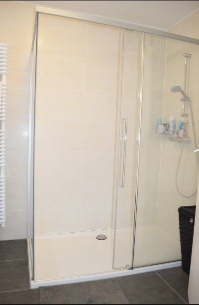Appartement met twee slaapkamers, autostaanplaats en kelderberging in het centrum. foto 8
