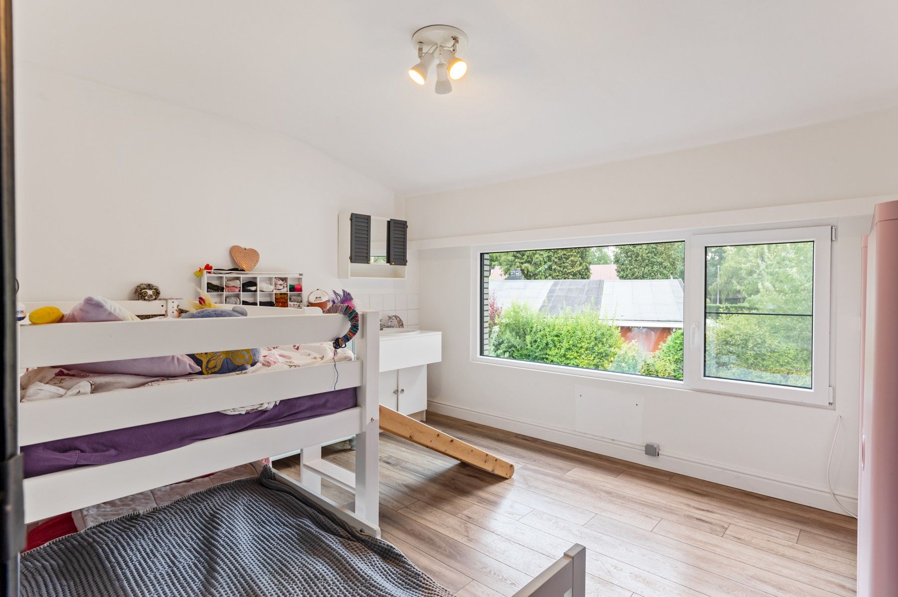 Ruime woning op uitstekende ligging foto 24