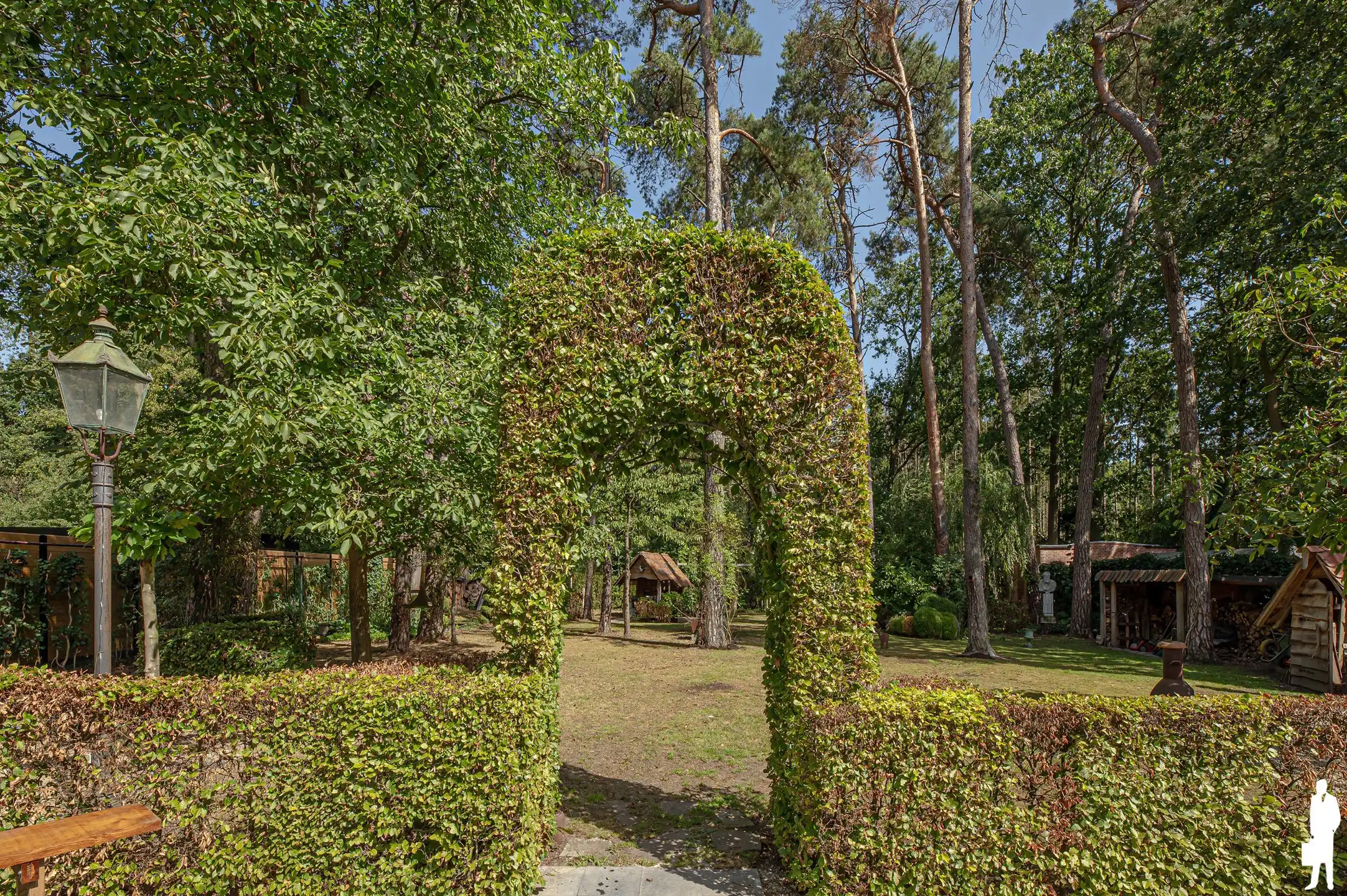 Tijdloze villa op mooi perceel van ca. 1.841m² in een uiterst rustige omgeving in Brasschaat! foto 23