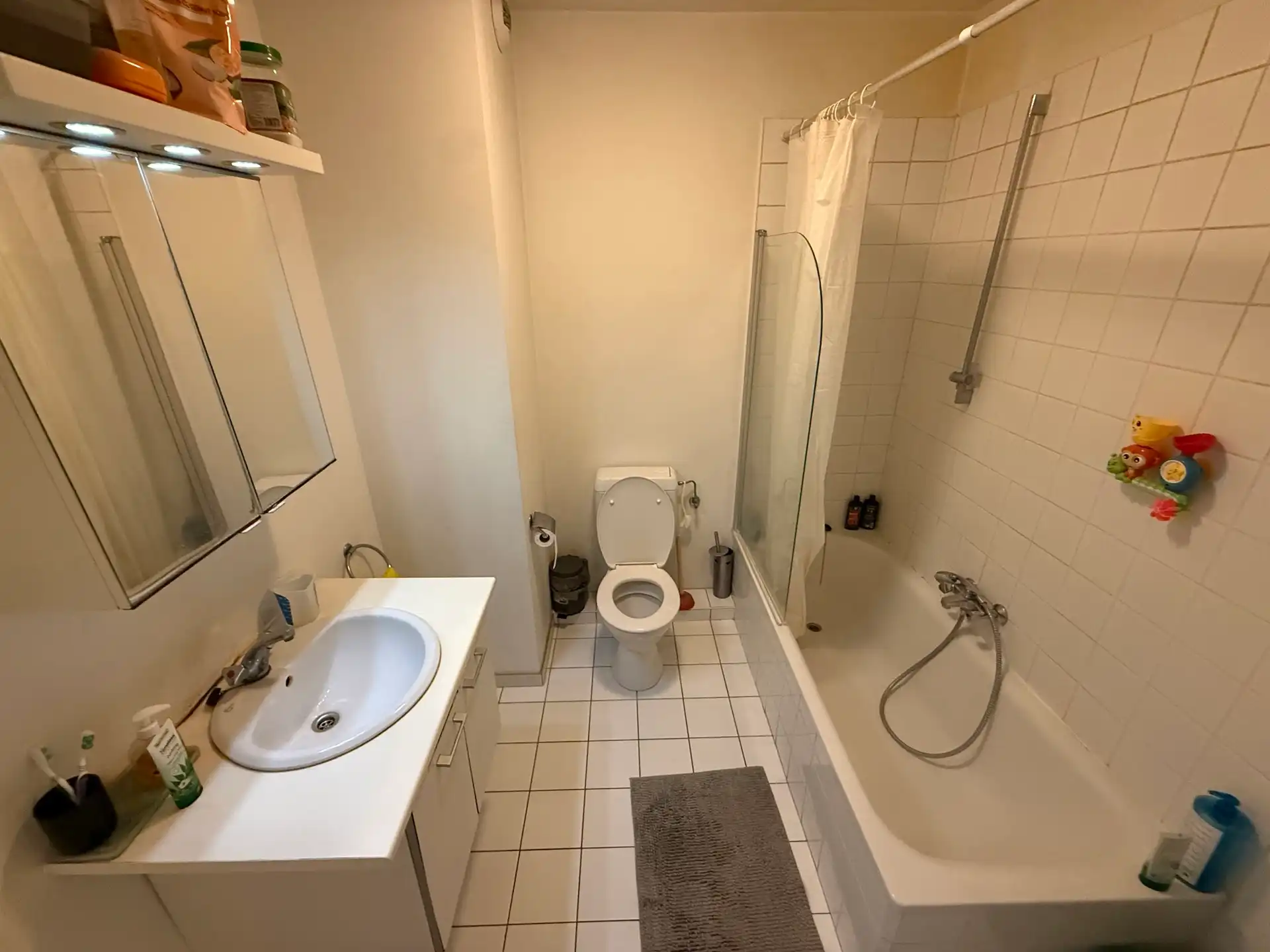Investeringsappartement aan het Madouplein foto 7