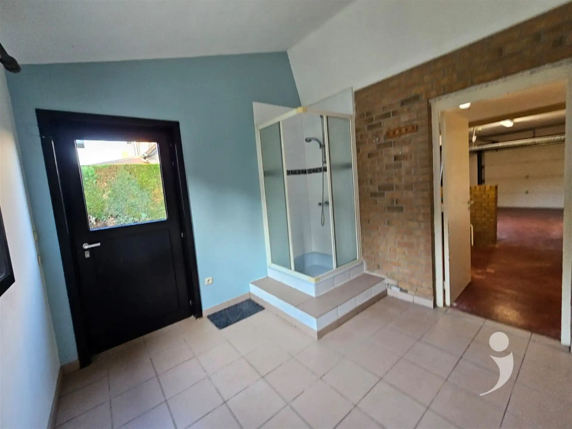 huis met tuin  foto 12