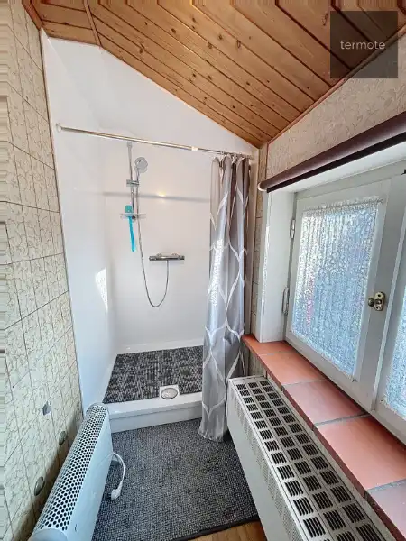 Gezinswoning foto 12