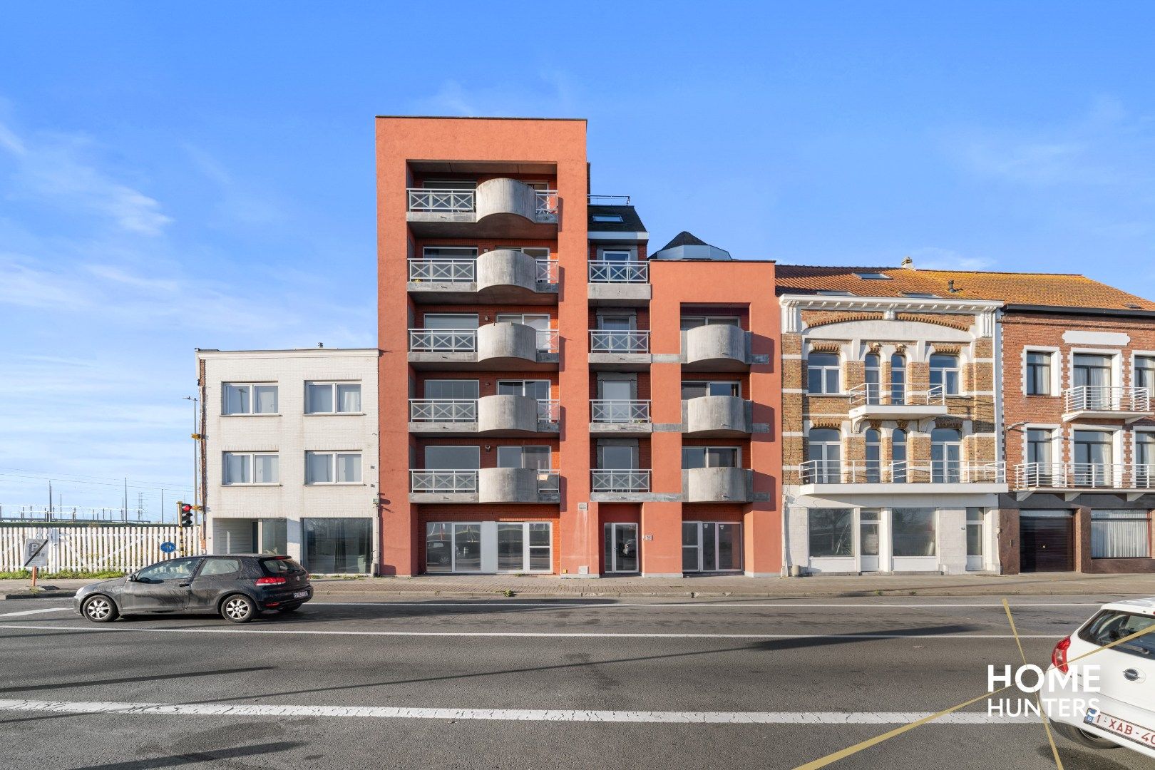 Gezellig gemeubeld appartement met ruime, zonnige terrassen te Zeebrugge foto {{pictureIndex}}