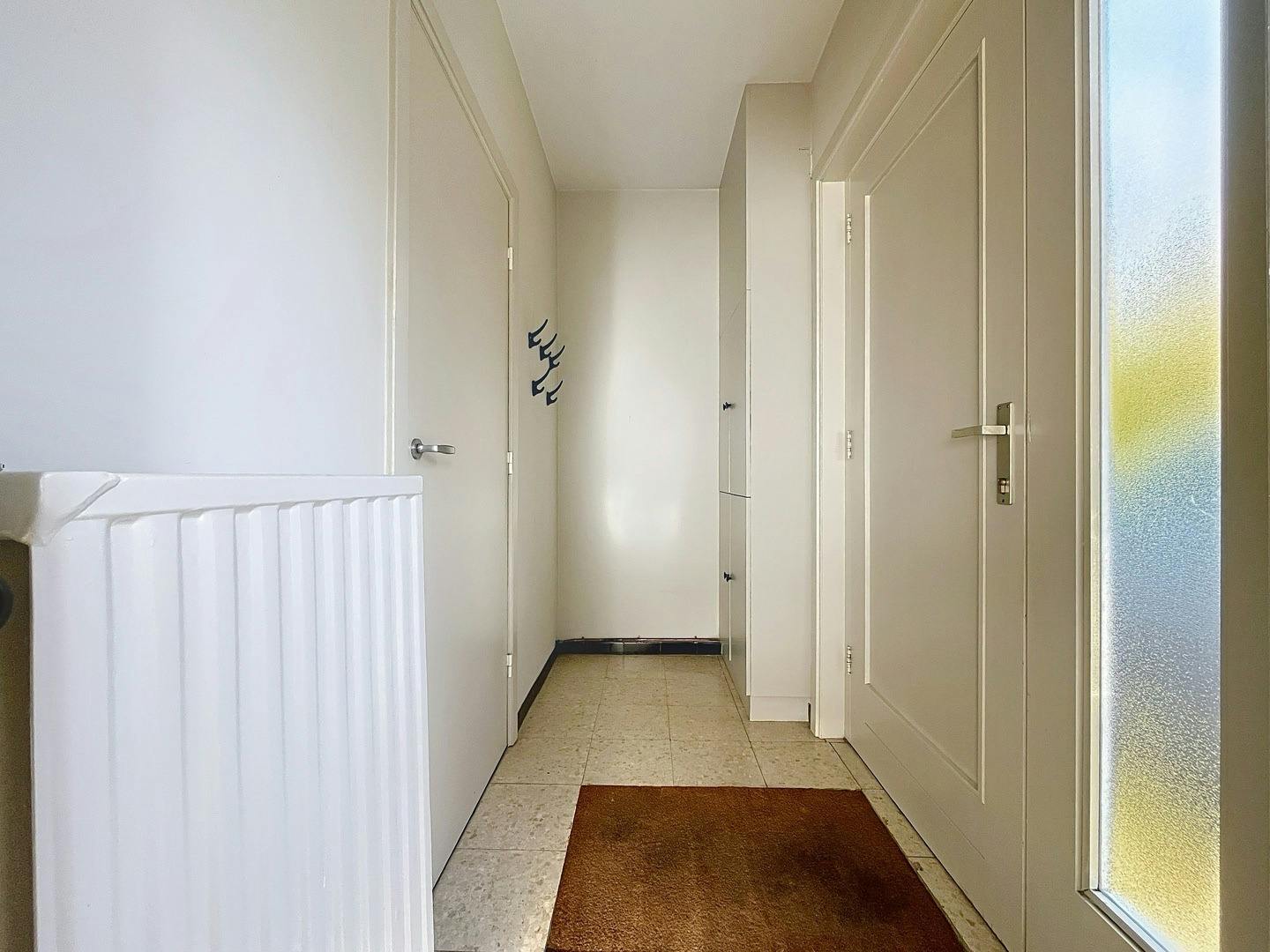 Te renoveren vrijstaande woning in Meer foto 3