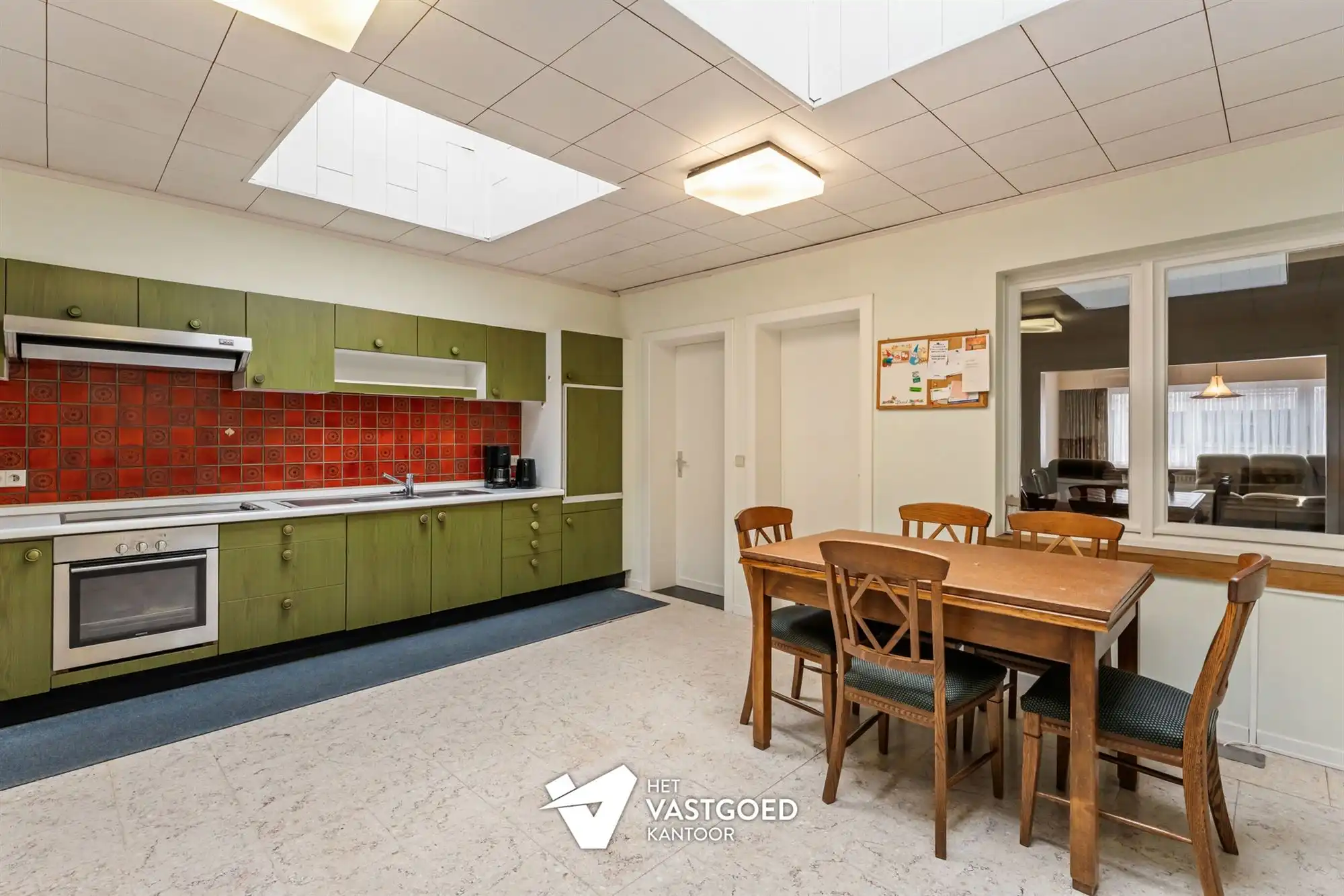 VERRASSEND RUIME WONING MET MOGELIJKHEDEN IN CENTRUM foto 8