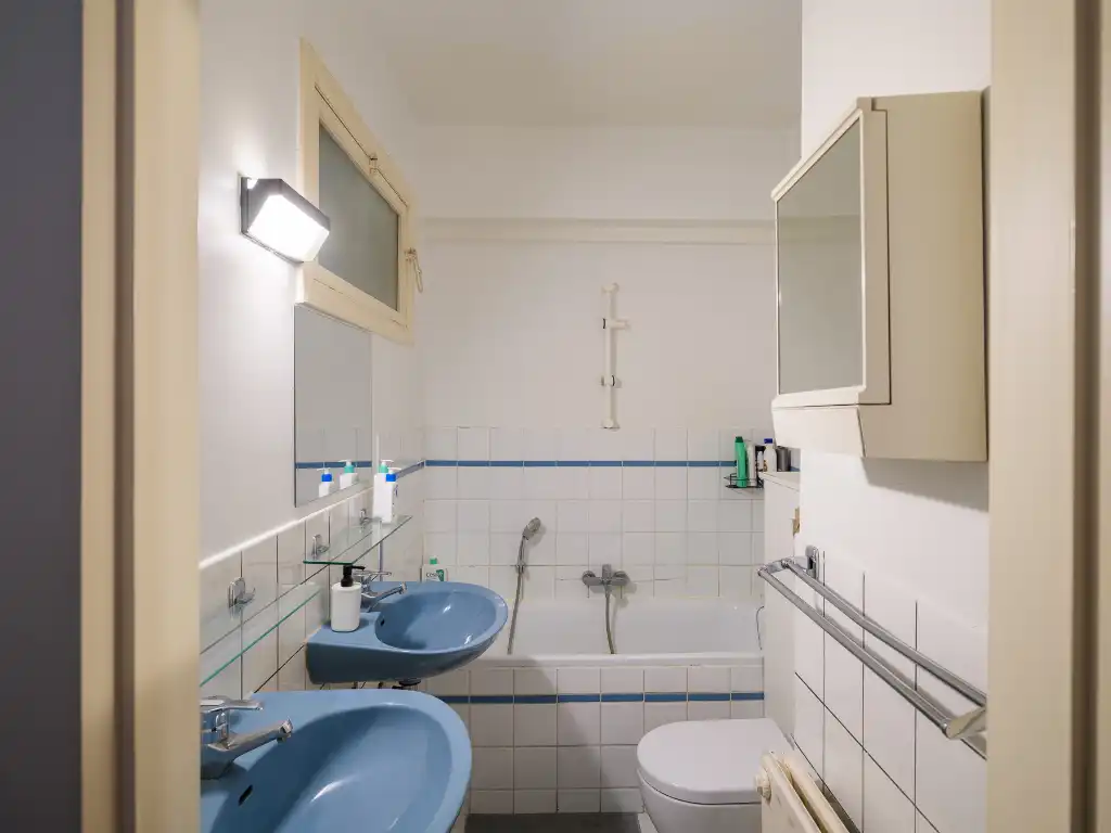 Ruim appartement (115 m² BVO) met 3 volwaardige slaapkamers en twee buitenruimtes nabij station Gent-Sint-Pieters. foto 13