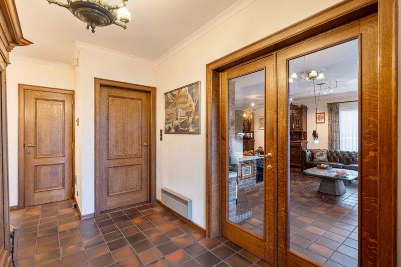 Statige villa op een perceel van 42are 70ca foto 23