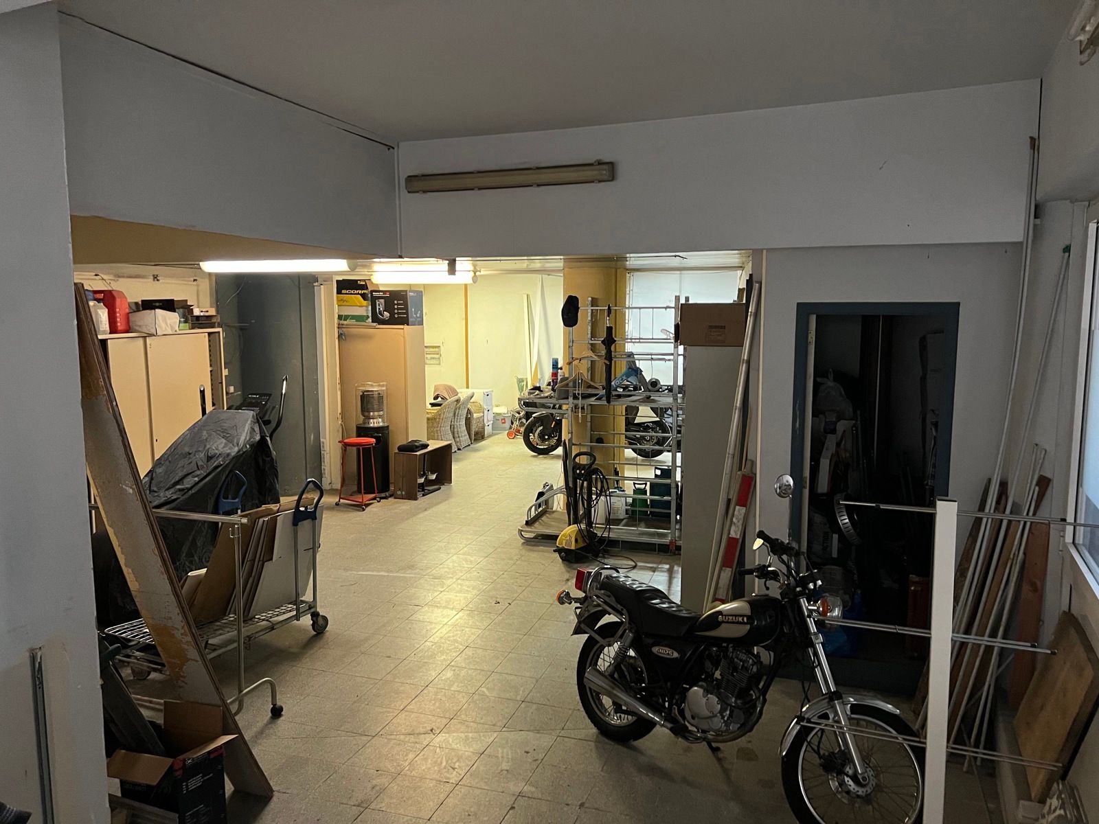 Commercieel pand op TOP - locatie. foto 39