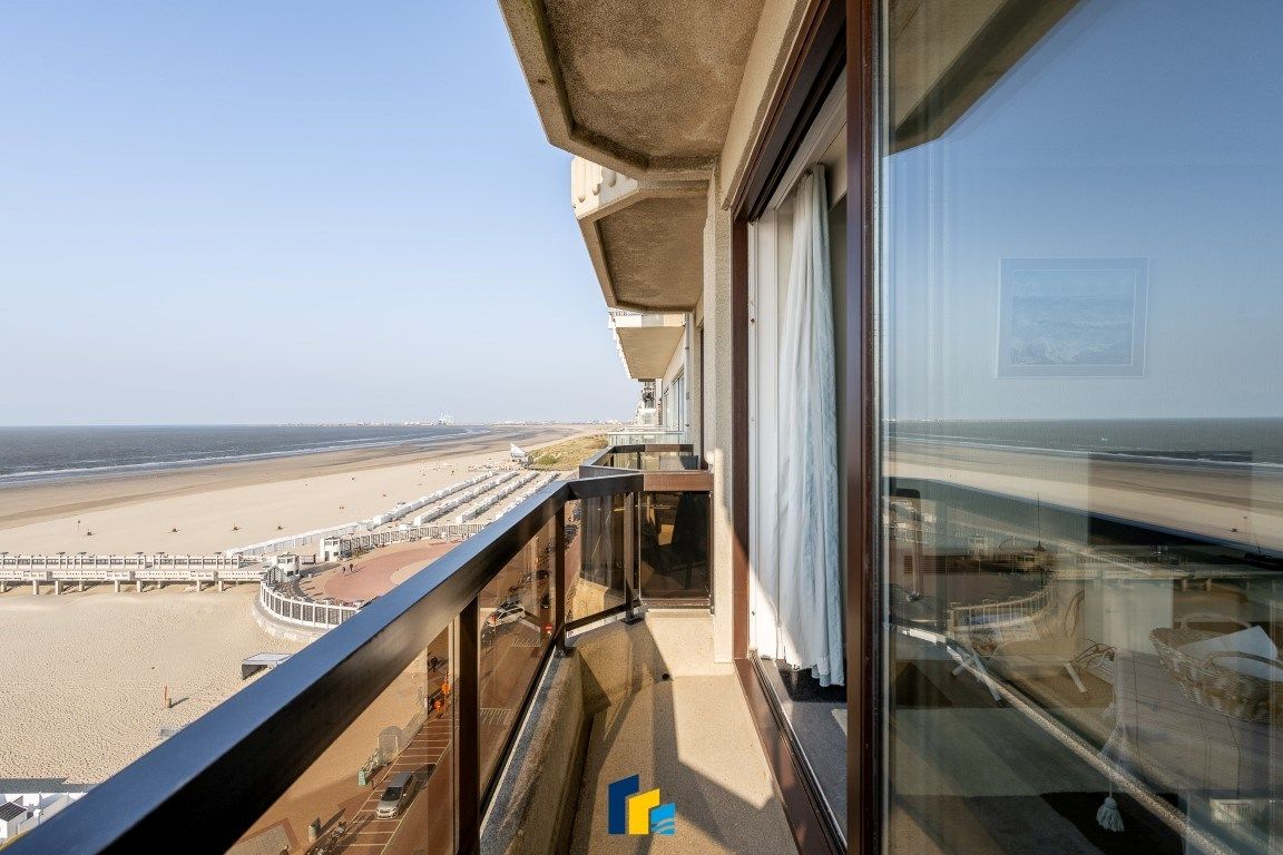 Charmante studio met panoramisch zeezicht foto 17