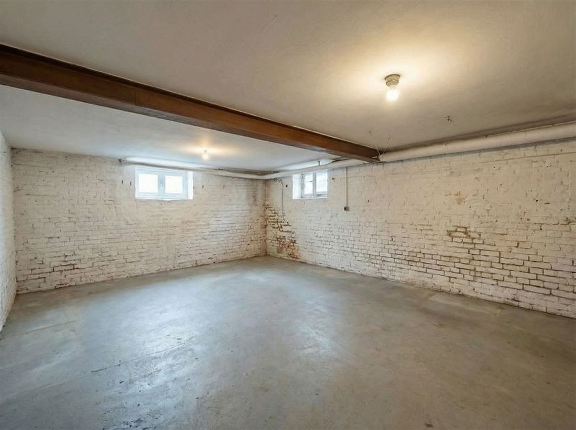 Te renoveren vrijstaande woning met 2 slaapkamers  foto 17