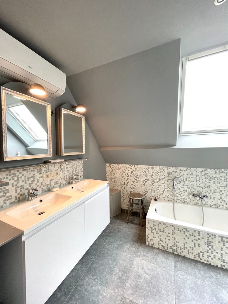 Lichtrijke duplex - 137 m² - groot terras - 2 slpks - 2 parkings foto 21