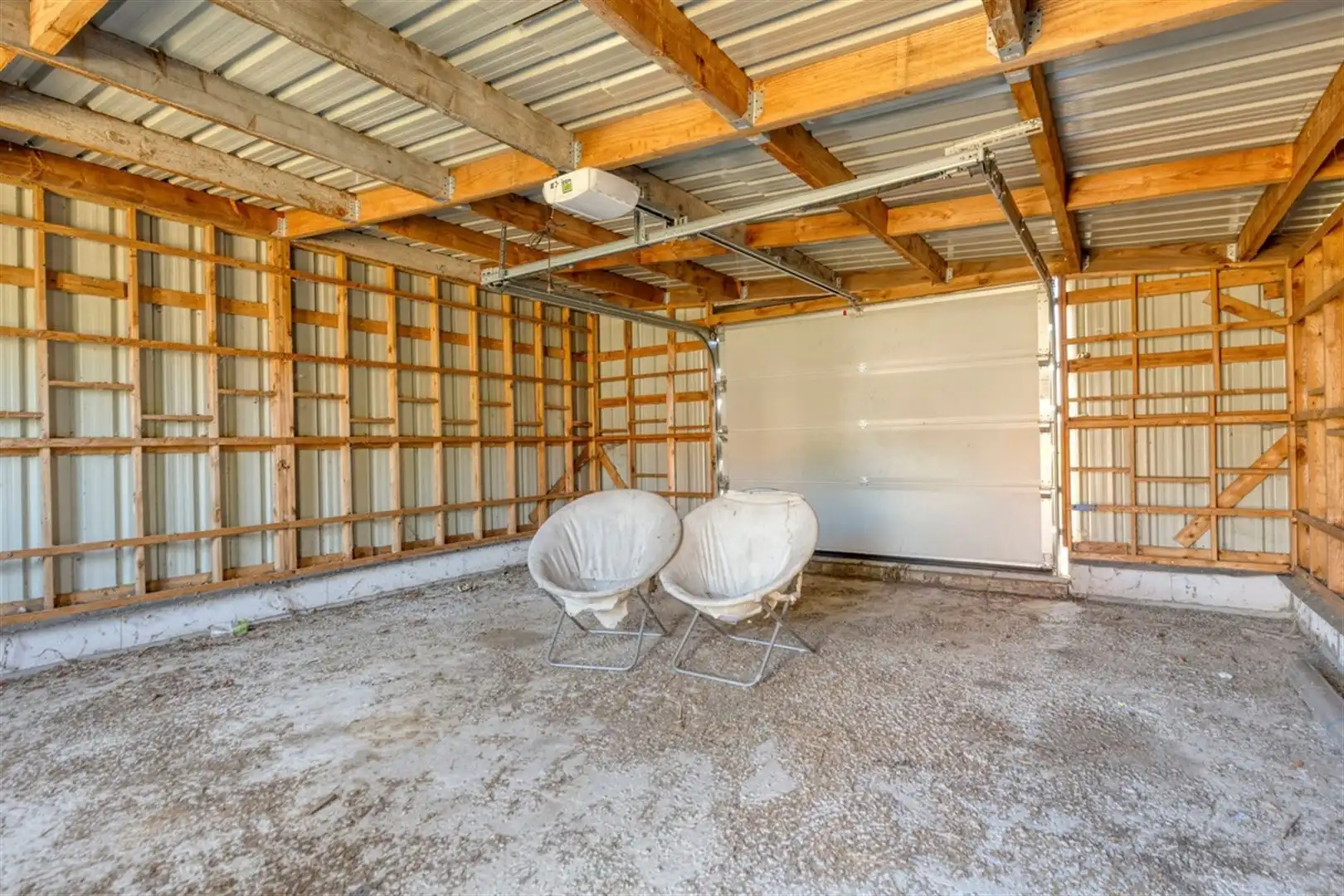 Verder af te werken woning in deelgemeent Welden foto 23