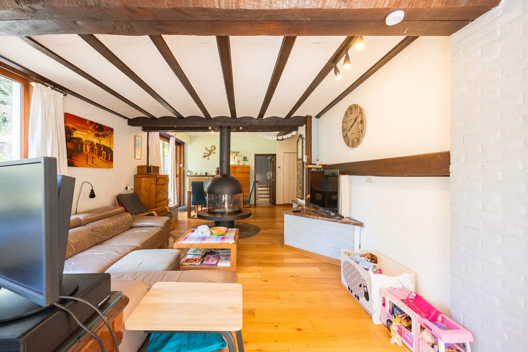 Mooie, gezellige woning met zonnige tuin op een toplocatie foto 5