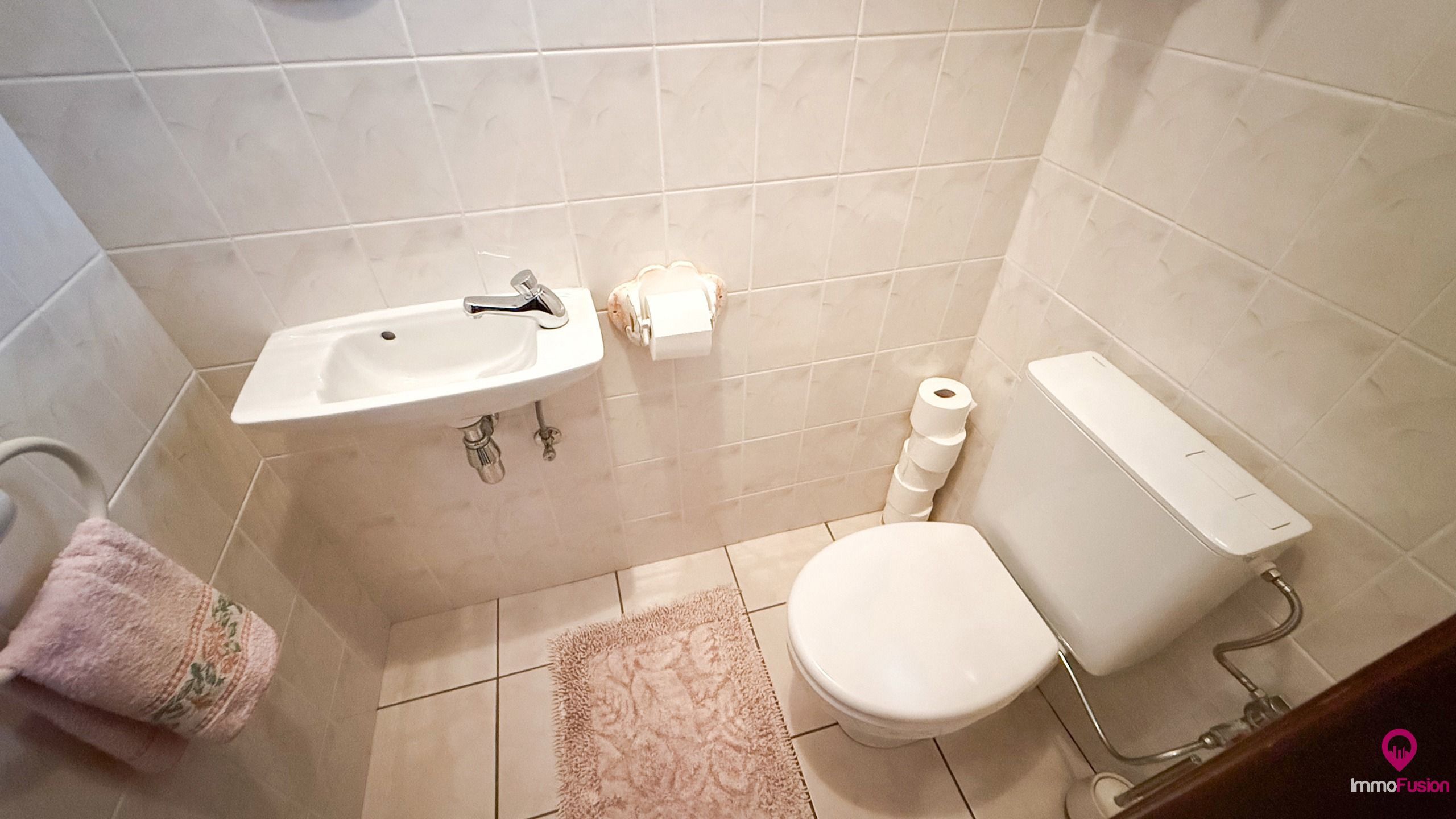Gezellige woning met 3 slaapkamers en prachtige tuin! foto 19