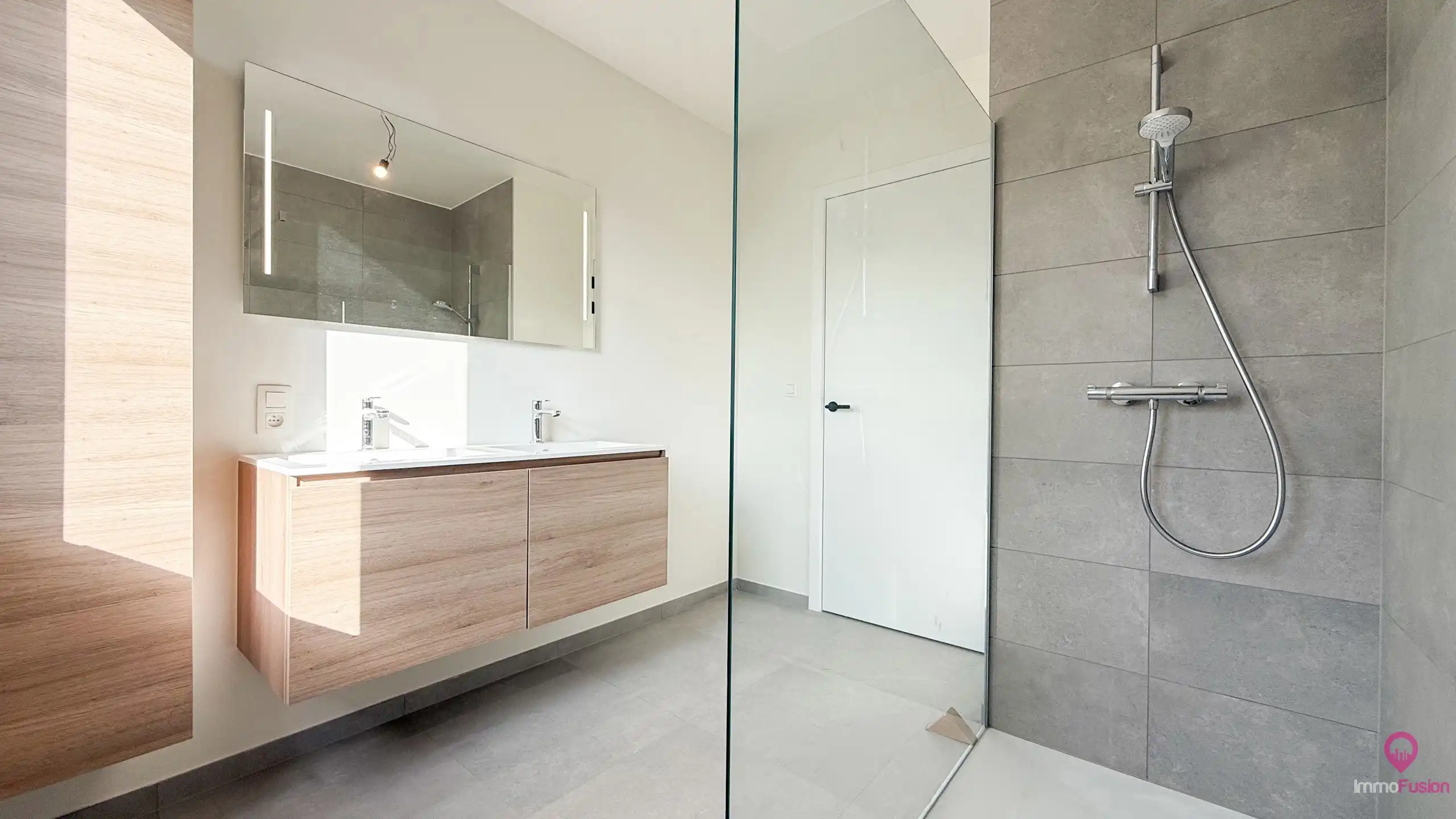 Praktische nieuwbouwwoning met 3 slpks in rustige straat! foto 29