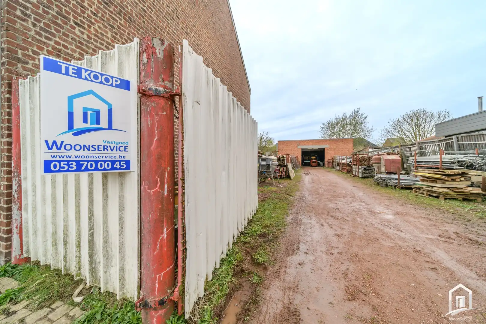 Veelzijdige bouwgrond (of magazijn) te Denderleeuw foto 8