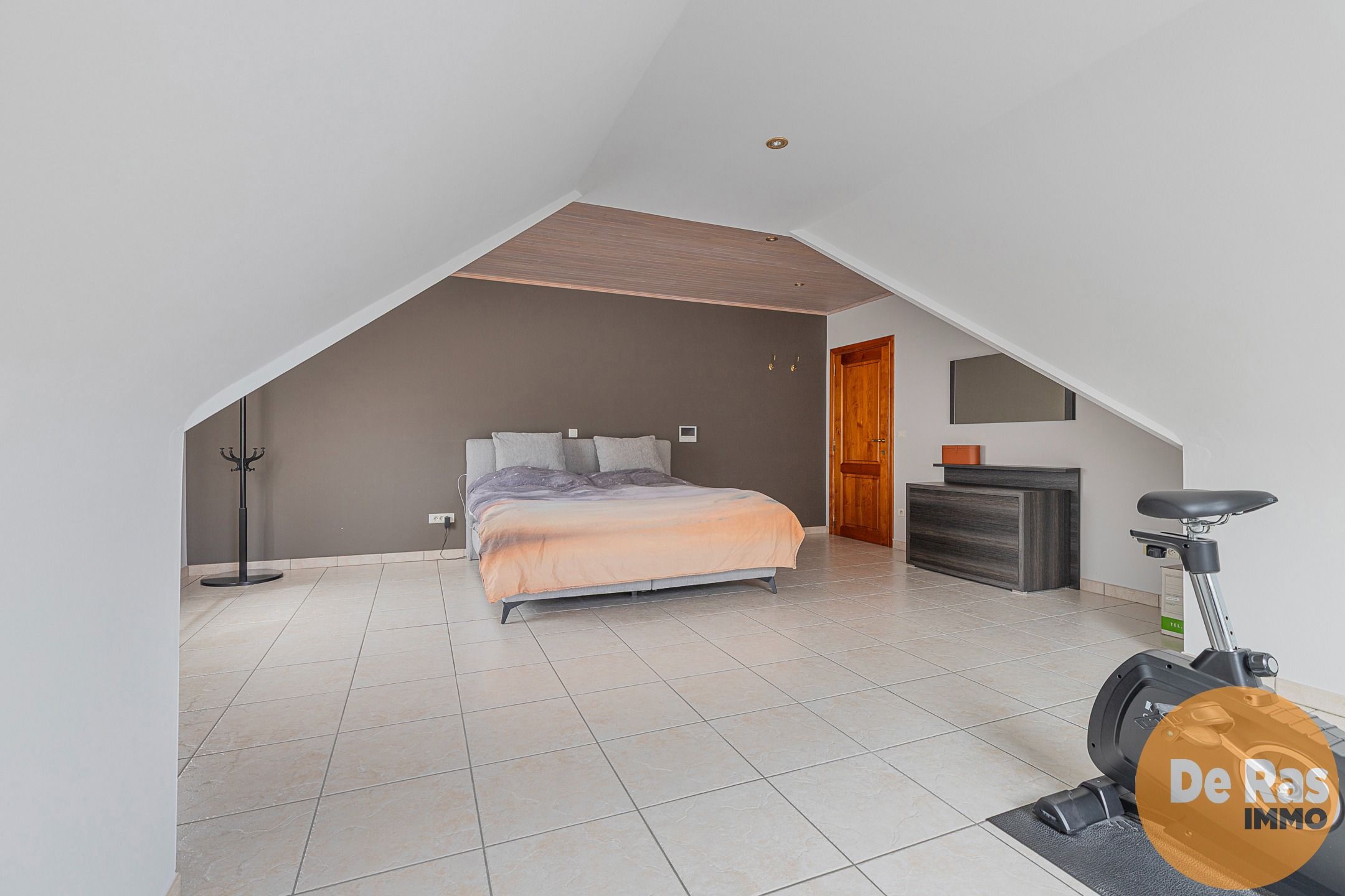 ERONDEGEM -  Prachtige villa in rustige straat nabij E40  foto 20