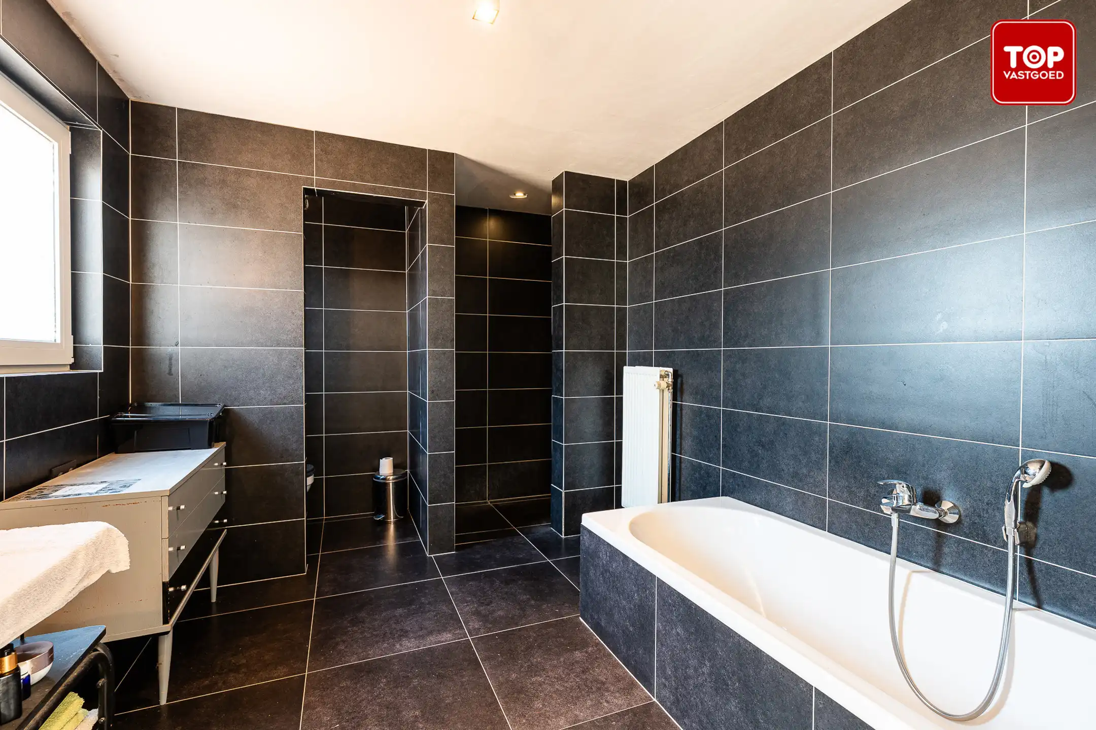 Ruime woning met 3 slaapkamers, atelier en tuin in Avelgem foto 13