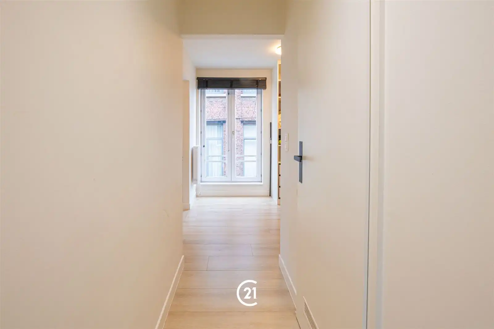Instapklaar appartement bij het centrum van Zottegem! foto 10