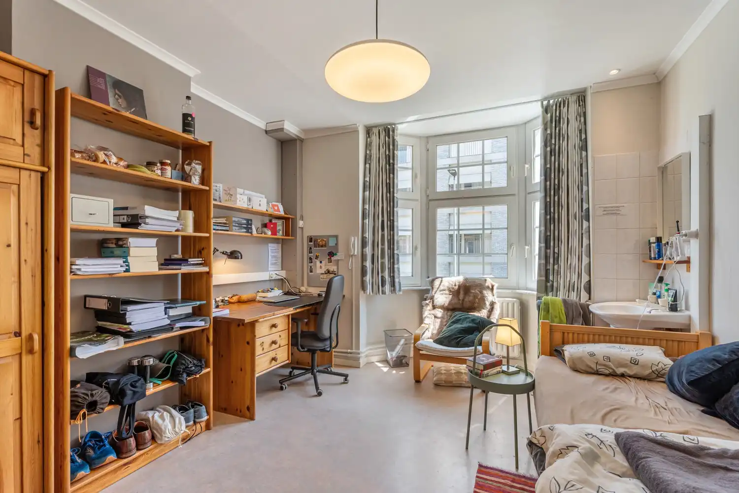 Gerenoveerde gezinswoning met 3 vergunde studentenkamers en een tuin te centrum Leuven! foto 17