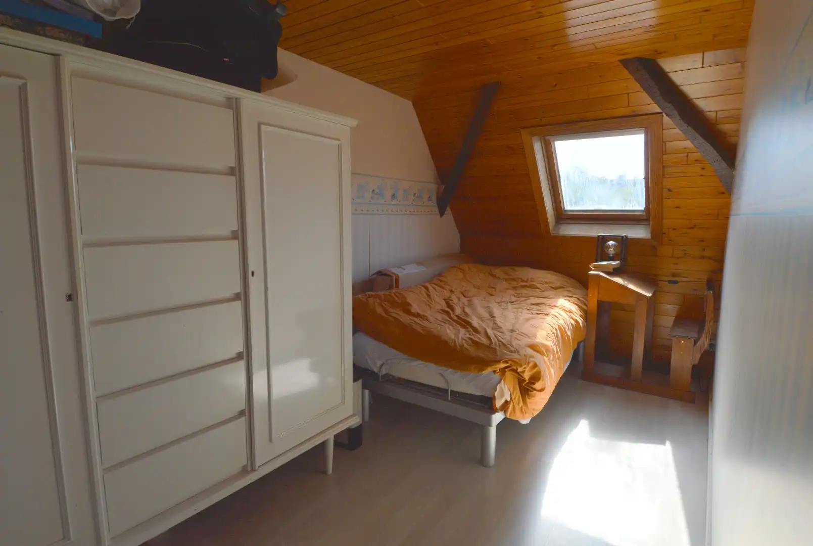 Gezellige woning met tuin, garage en 3 slaapkamers te Aalbeke  foto 12