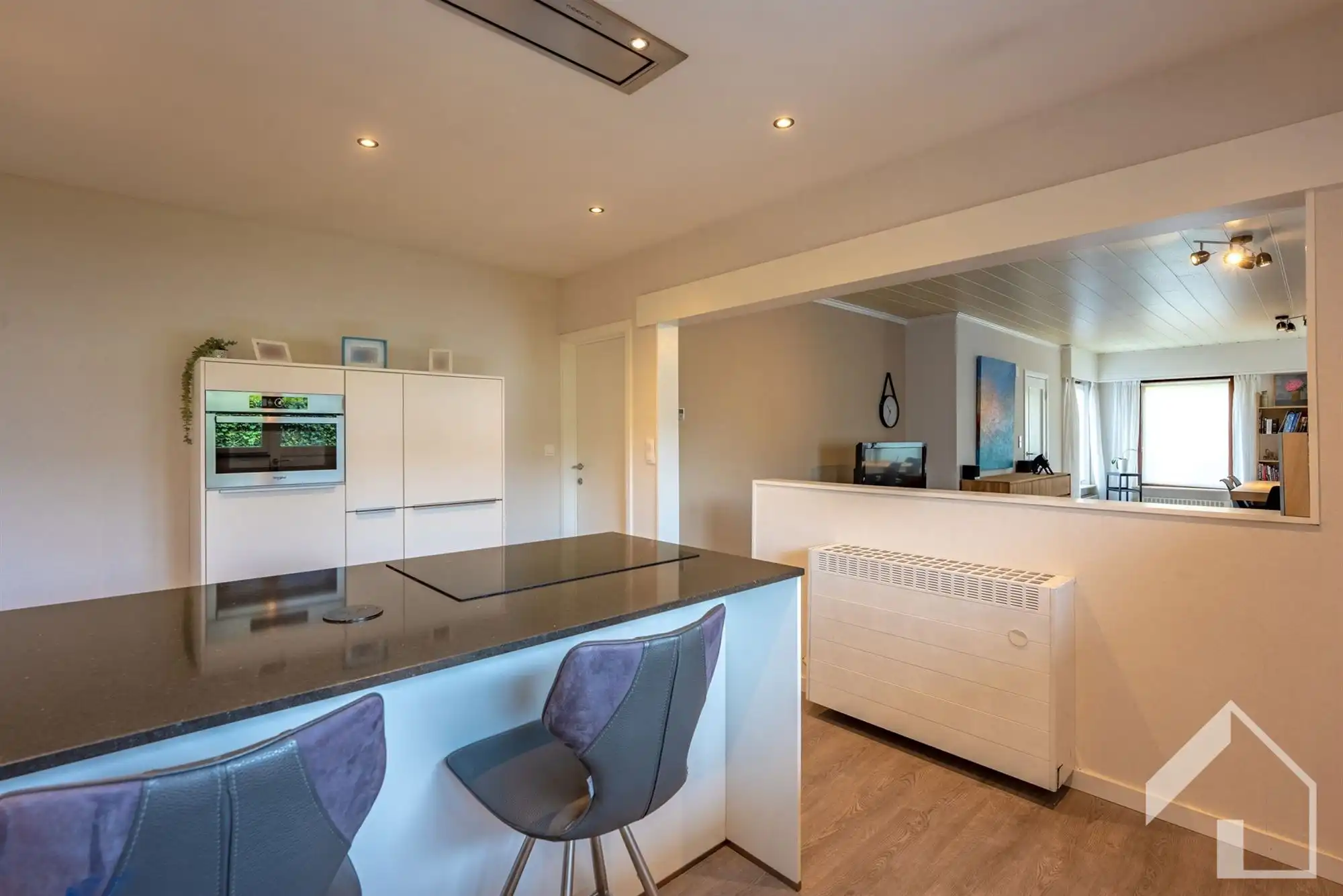 Ruime gelijkvloerse woning met 3 slaapkamers en garage foto 8