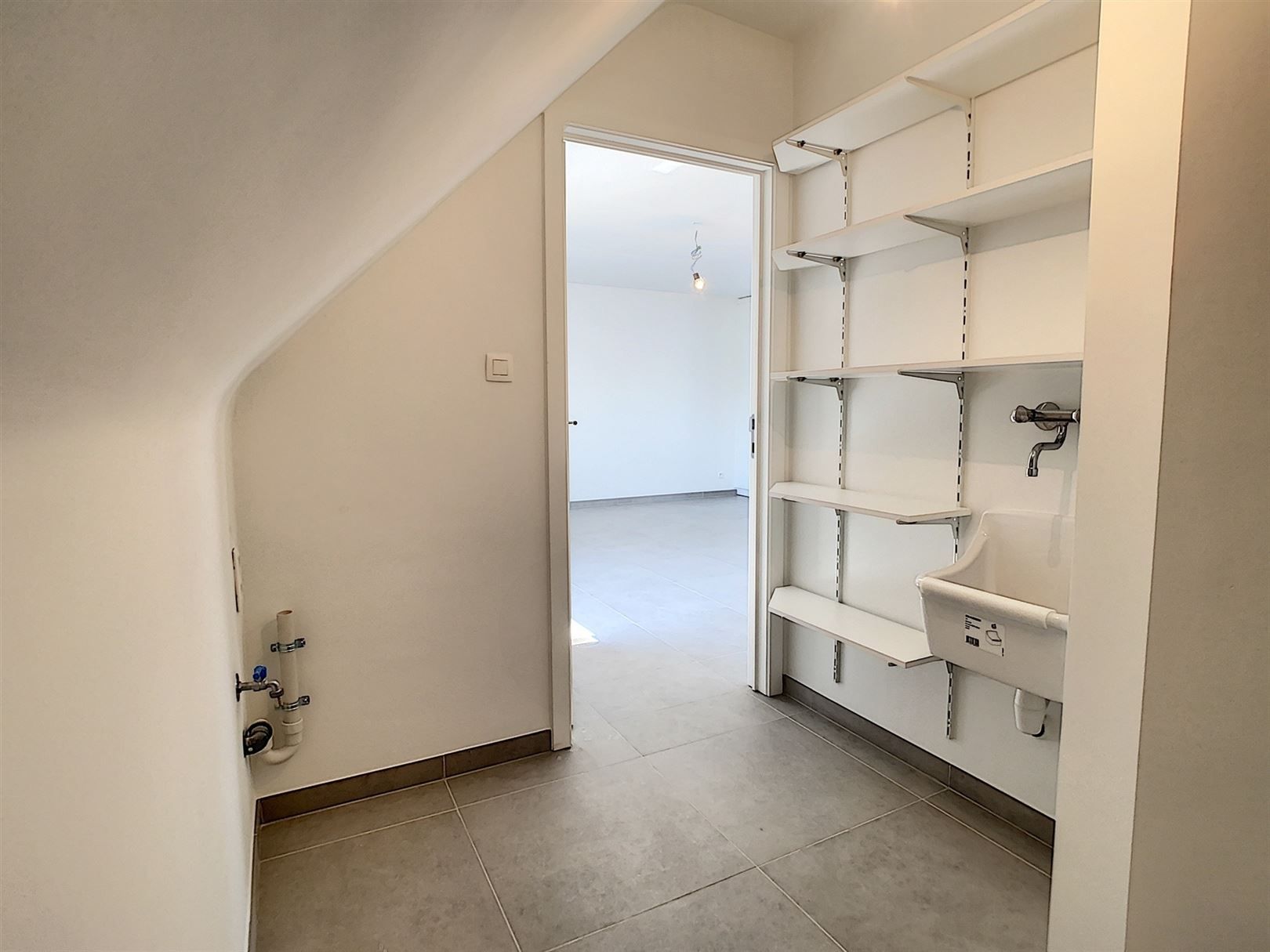 Mooi dakapp met 2 slpks, incl parking foto 17