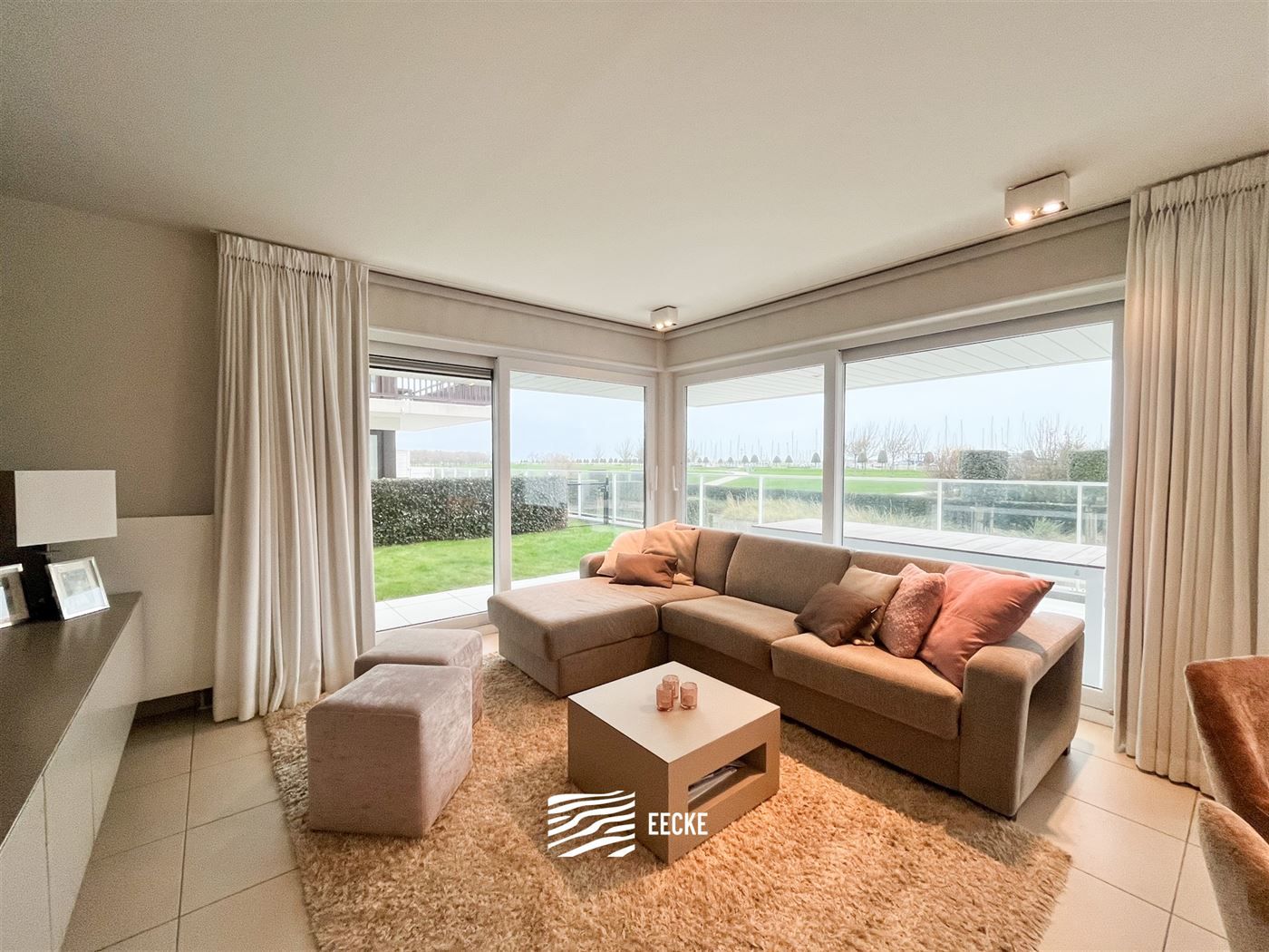 Appartement met 2 slaapkamers foto {{pictureIndex}}