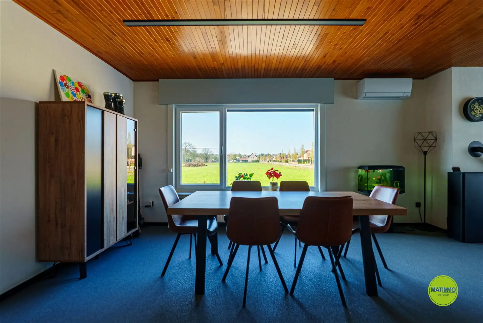 Gerenoveerde, instapklare gezinswoning met 5 slaapkamers foto 11