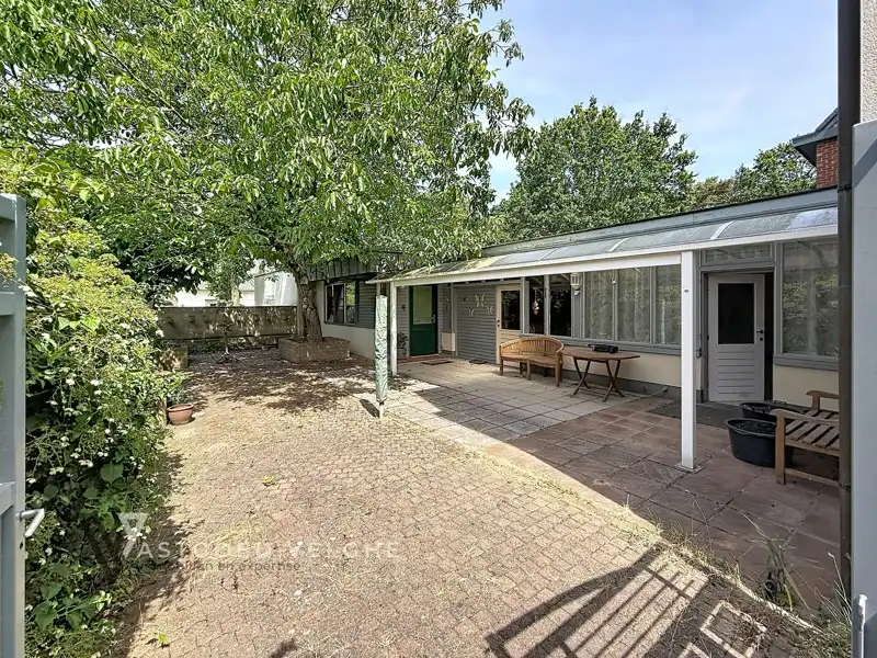 Ruime gezinswoning met zorgwoning in Genk-Centrum foto 32