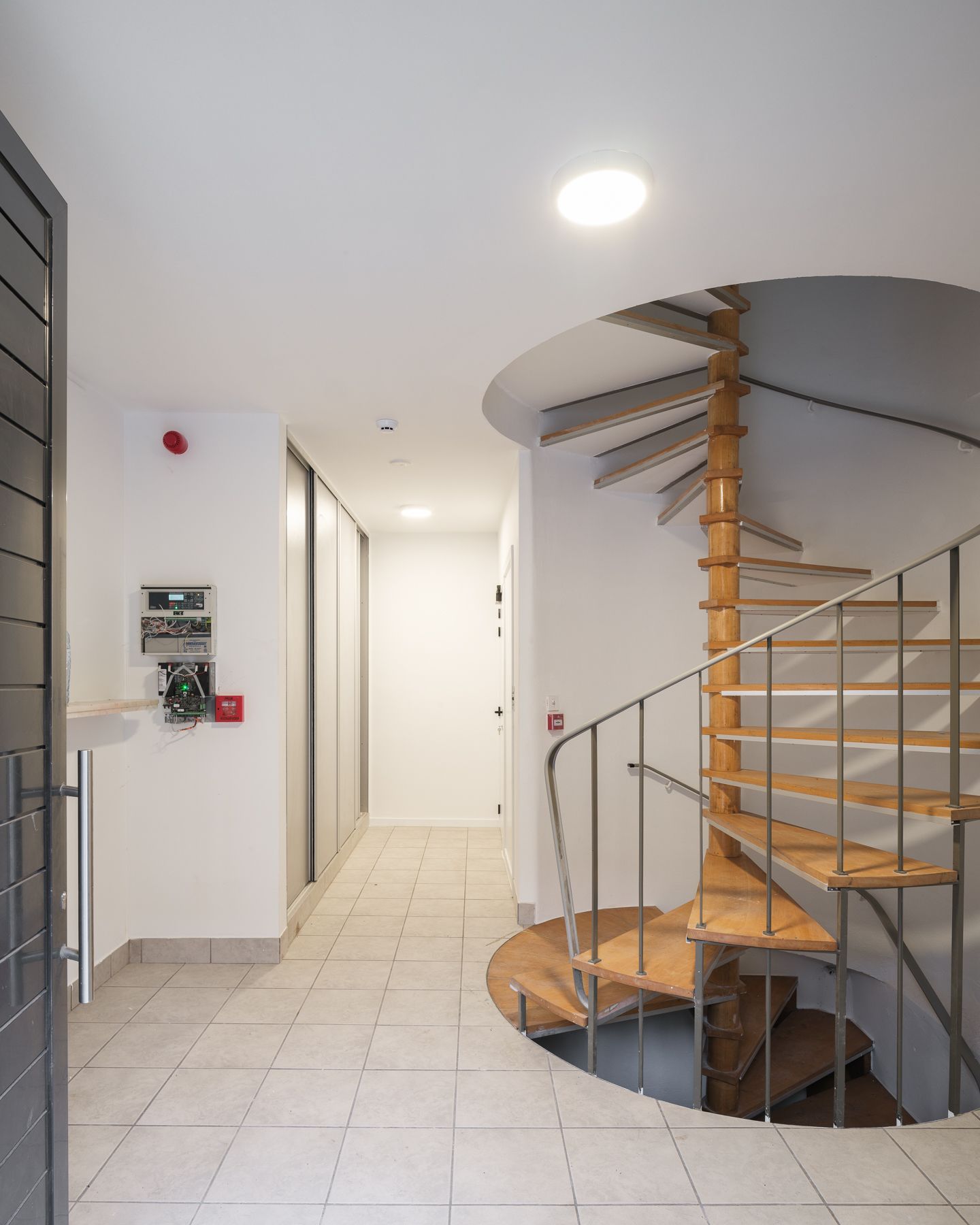 Lichtrijk éénslaapkamer appartement te Deinze foto 12