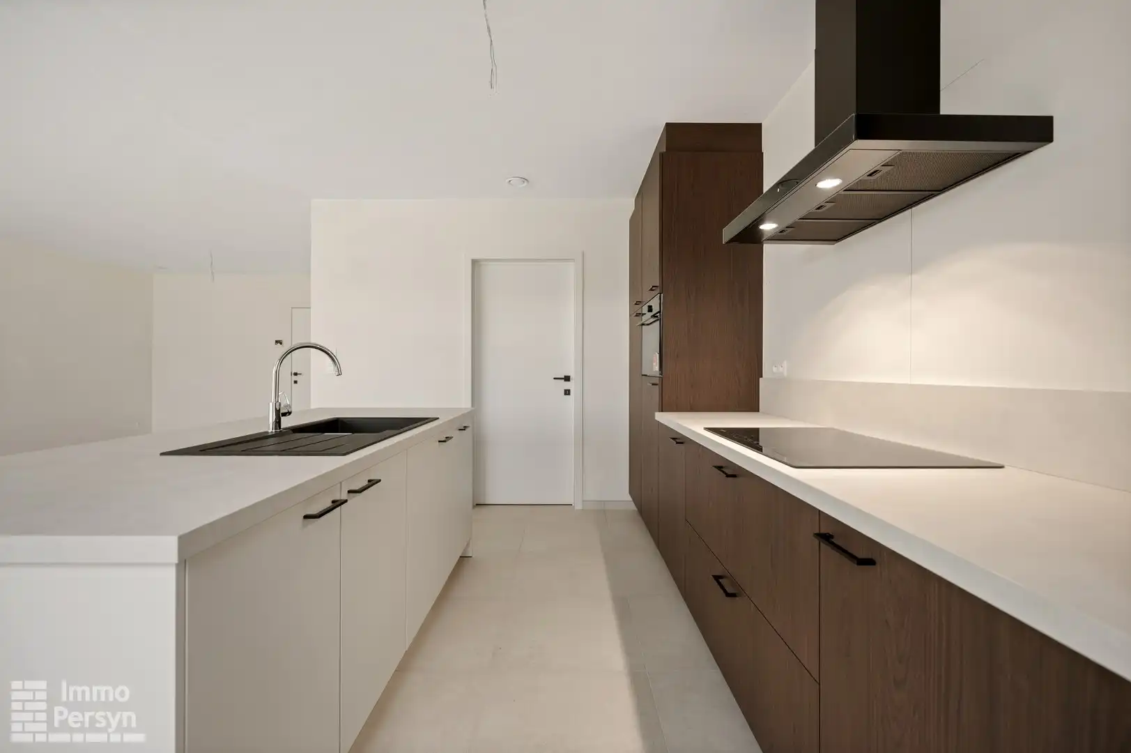 Moderne, energiezuinige gesloten nieuwbouwwoning foto 4