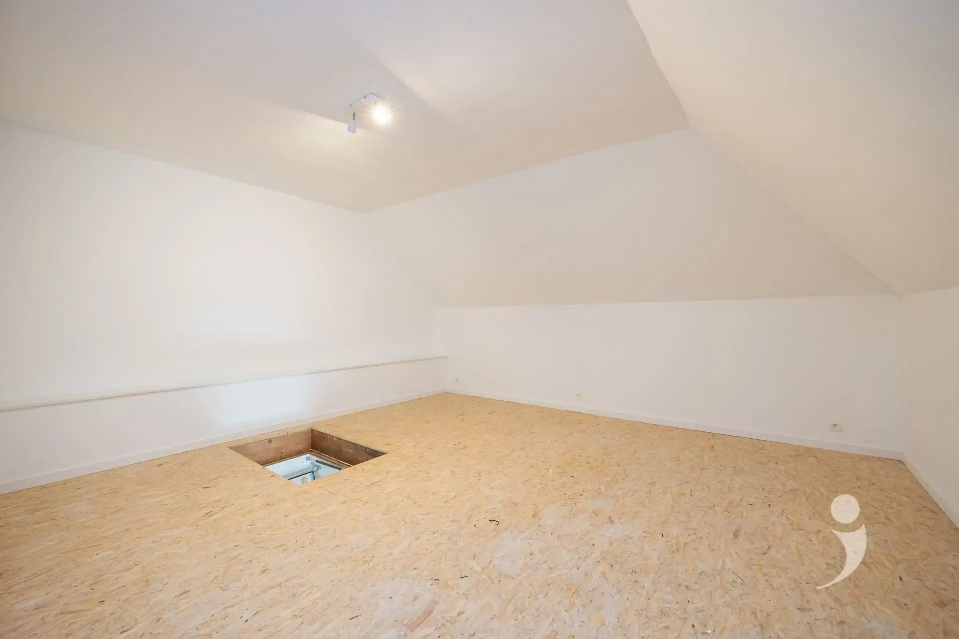 Knappe gezinswoning op een toplocatie!  foto 31