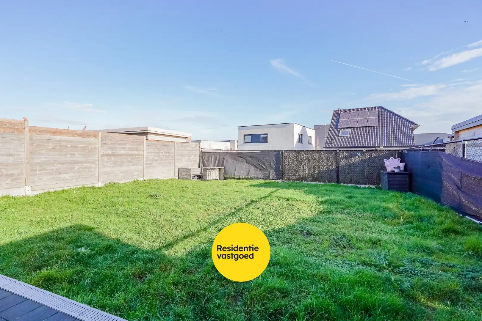 Recente woning op landelijke ligging in Aartrijke foto 2