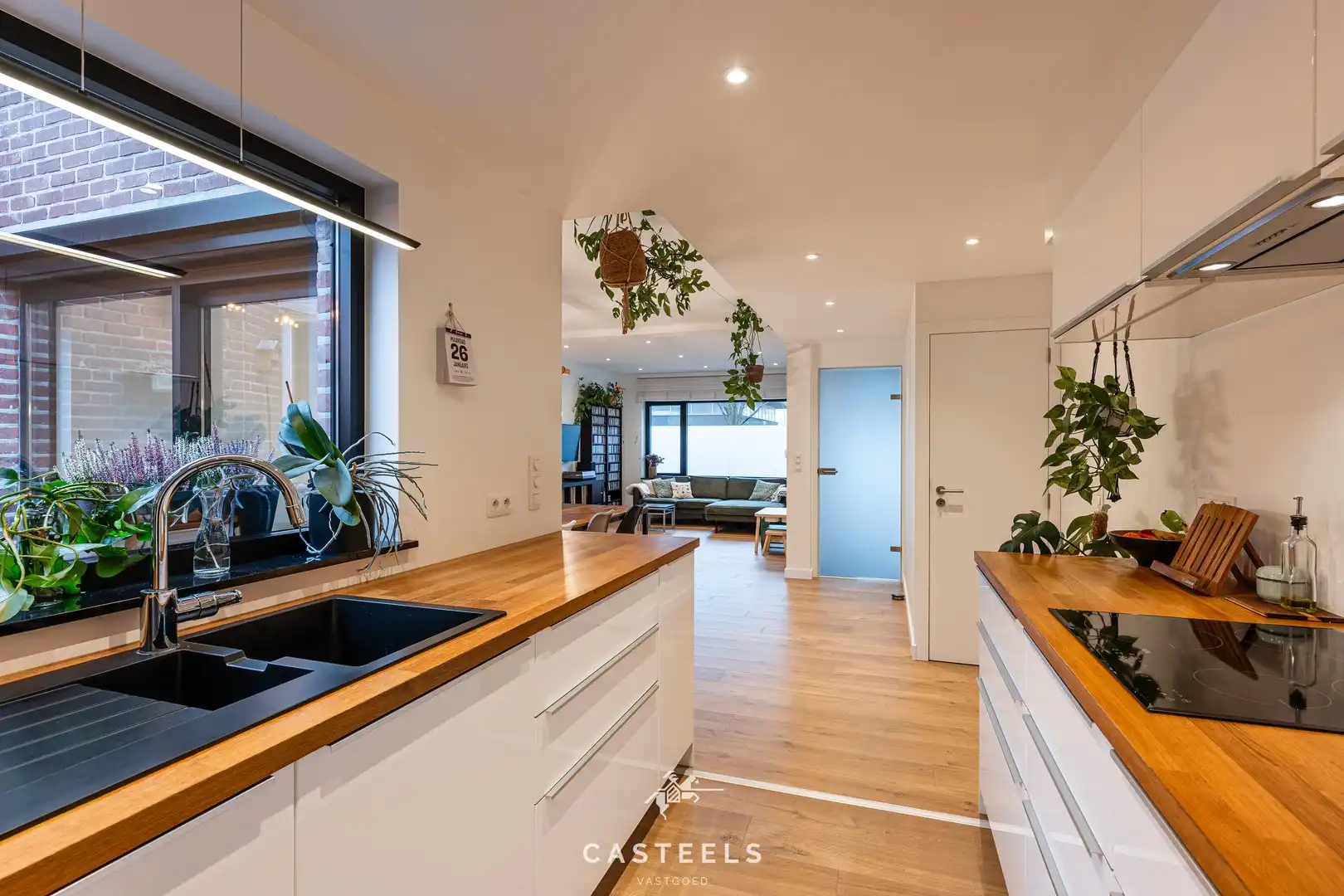 Recent gerenoveerde woning met garage in Gentbrugge foto 9