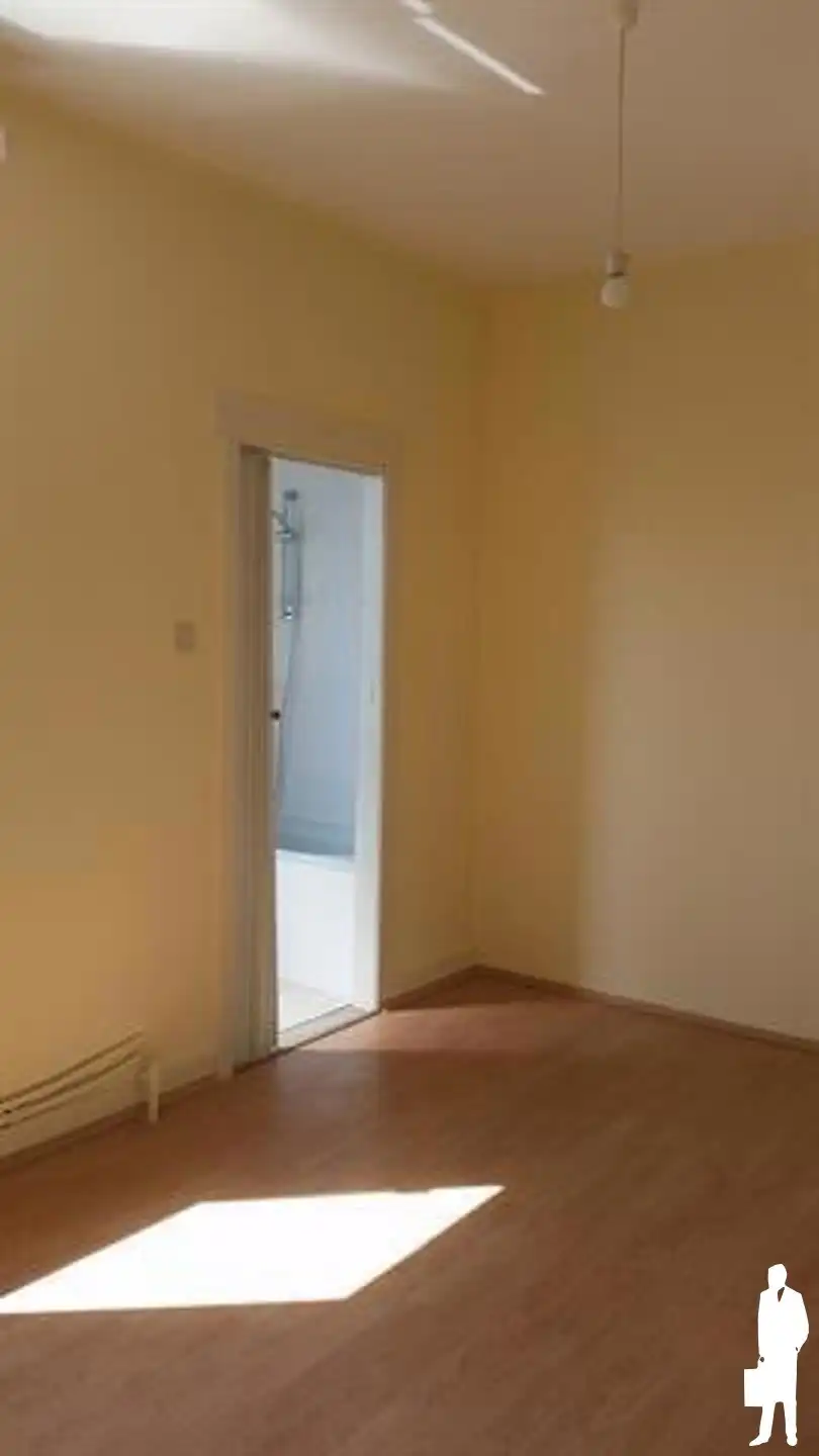 Volledig verhuurd opbrengsteigendom met 12 appartementen vergund, conform en uitstekend rendement foto 9