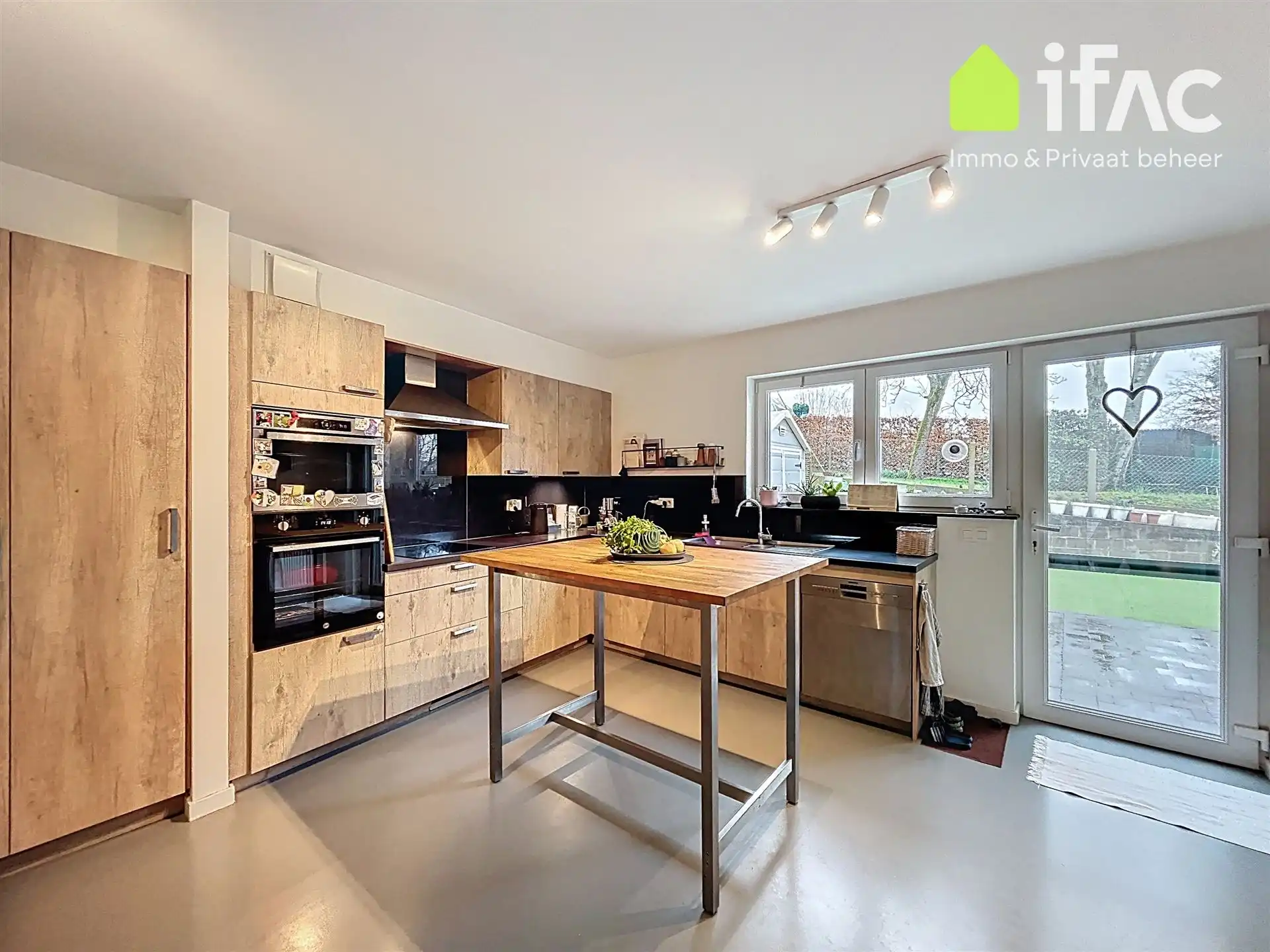 Goed gelegen en energiezuinige 3 slaapkamerwoning foto 8