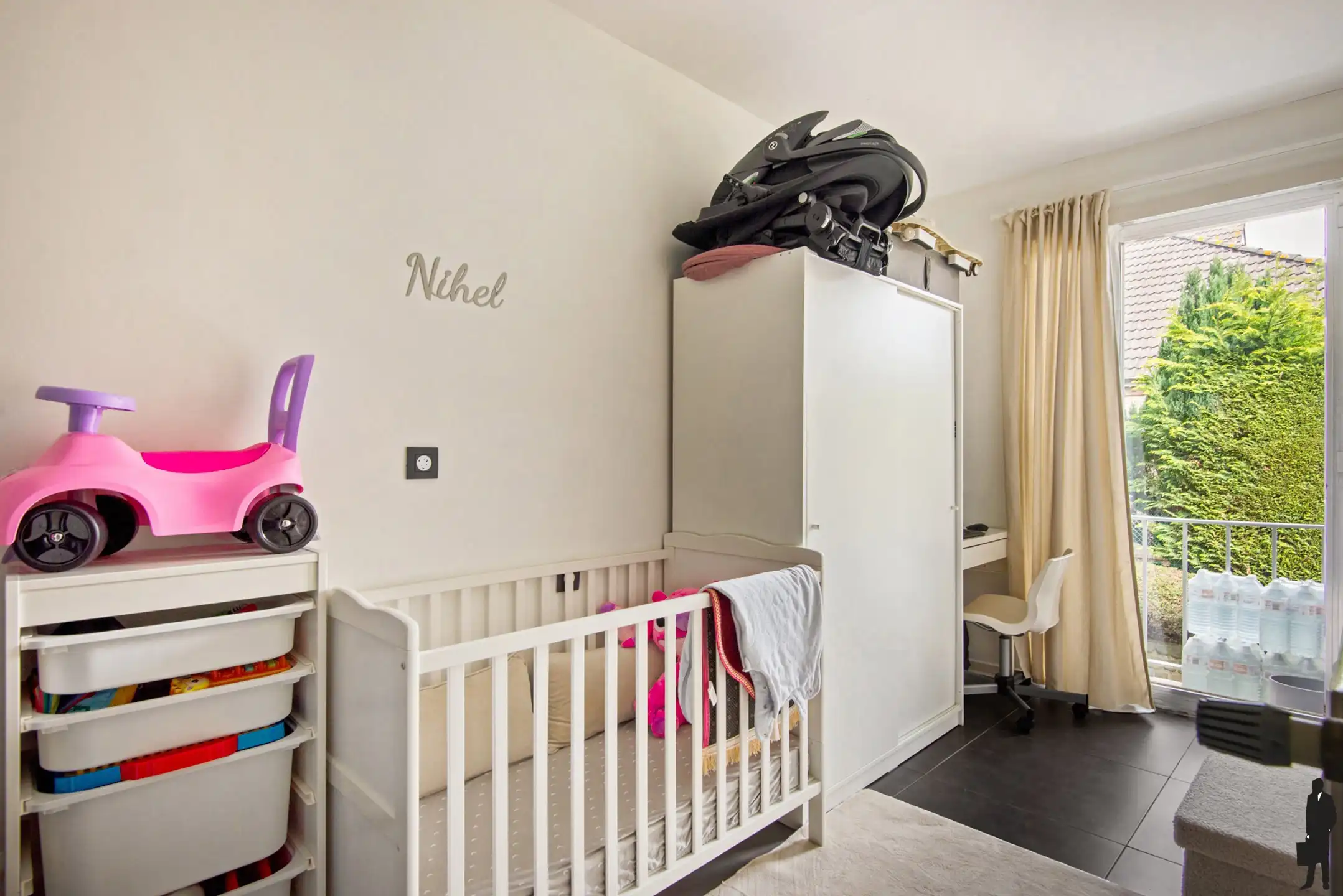 Instapklaar gelijkvloers appartement (81m²) met 2 slk’s, private parkeerplaats en kelderberging. foto 10