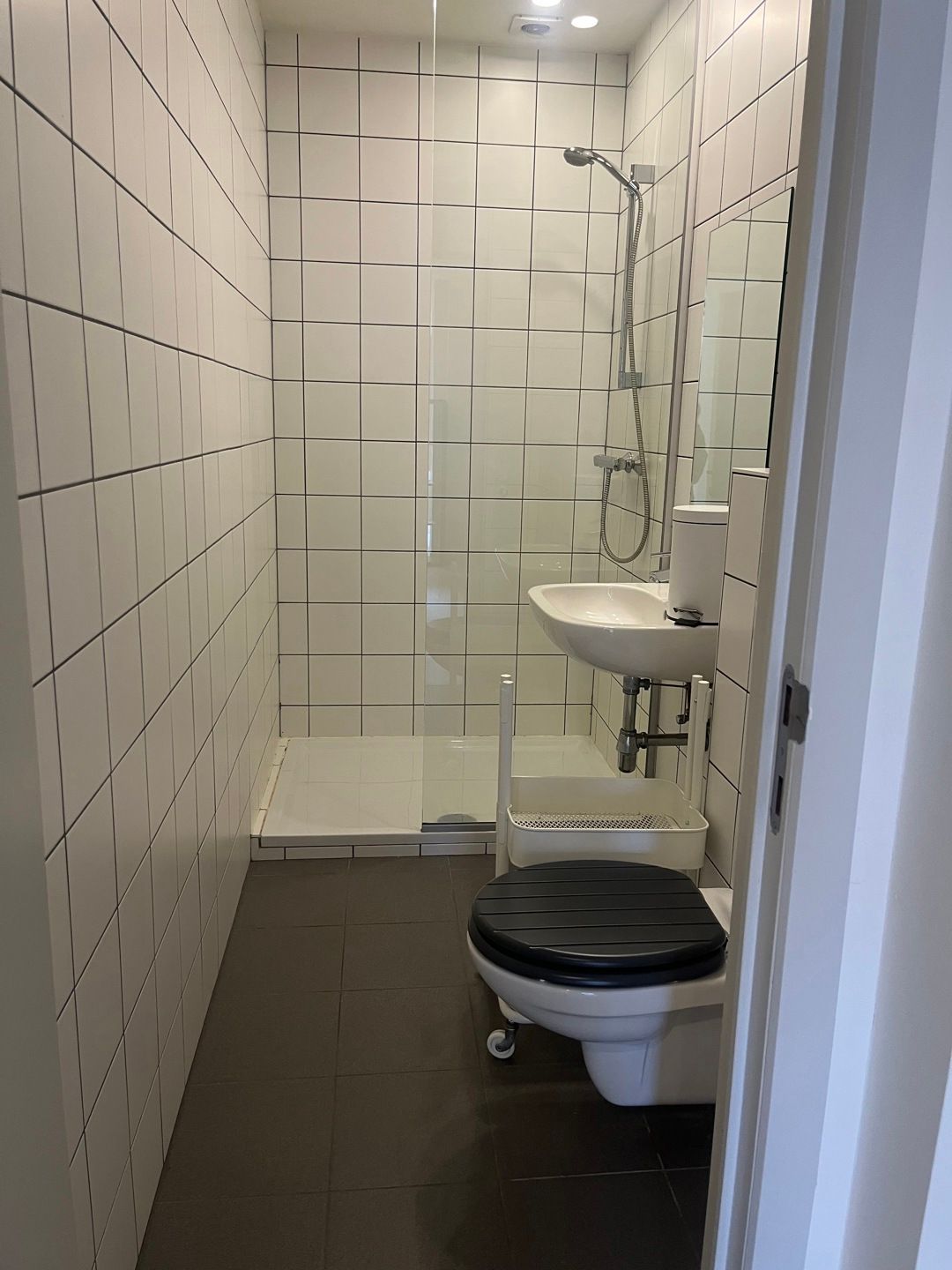 Instapklare studentenkamer met eigen badkamer op top ligging foto 7
