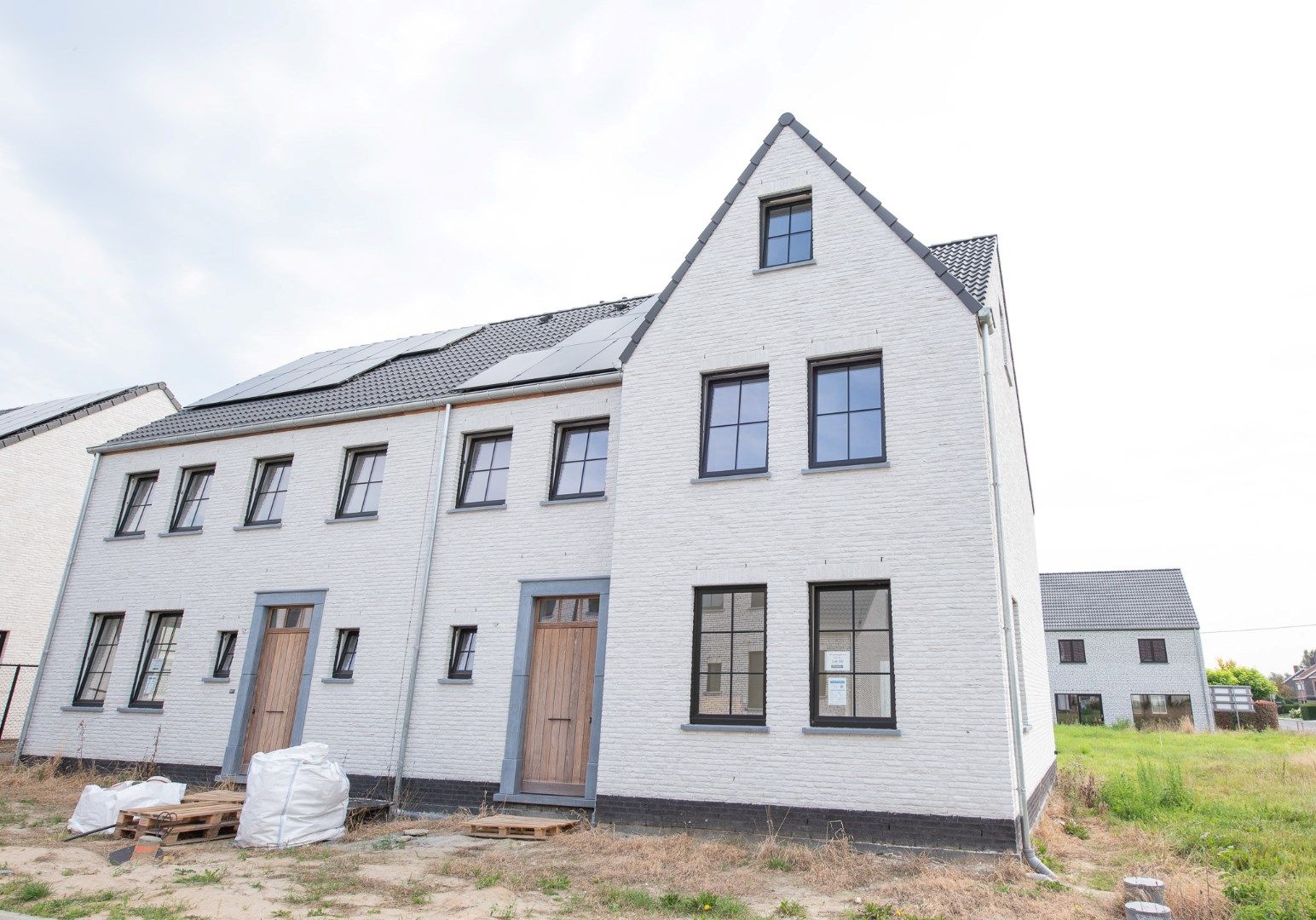 Ruime, energetische halfopen woning (Lot 15) TE KOOP in Desselgem. foto 1