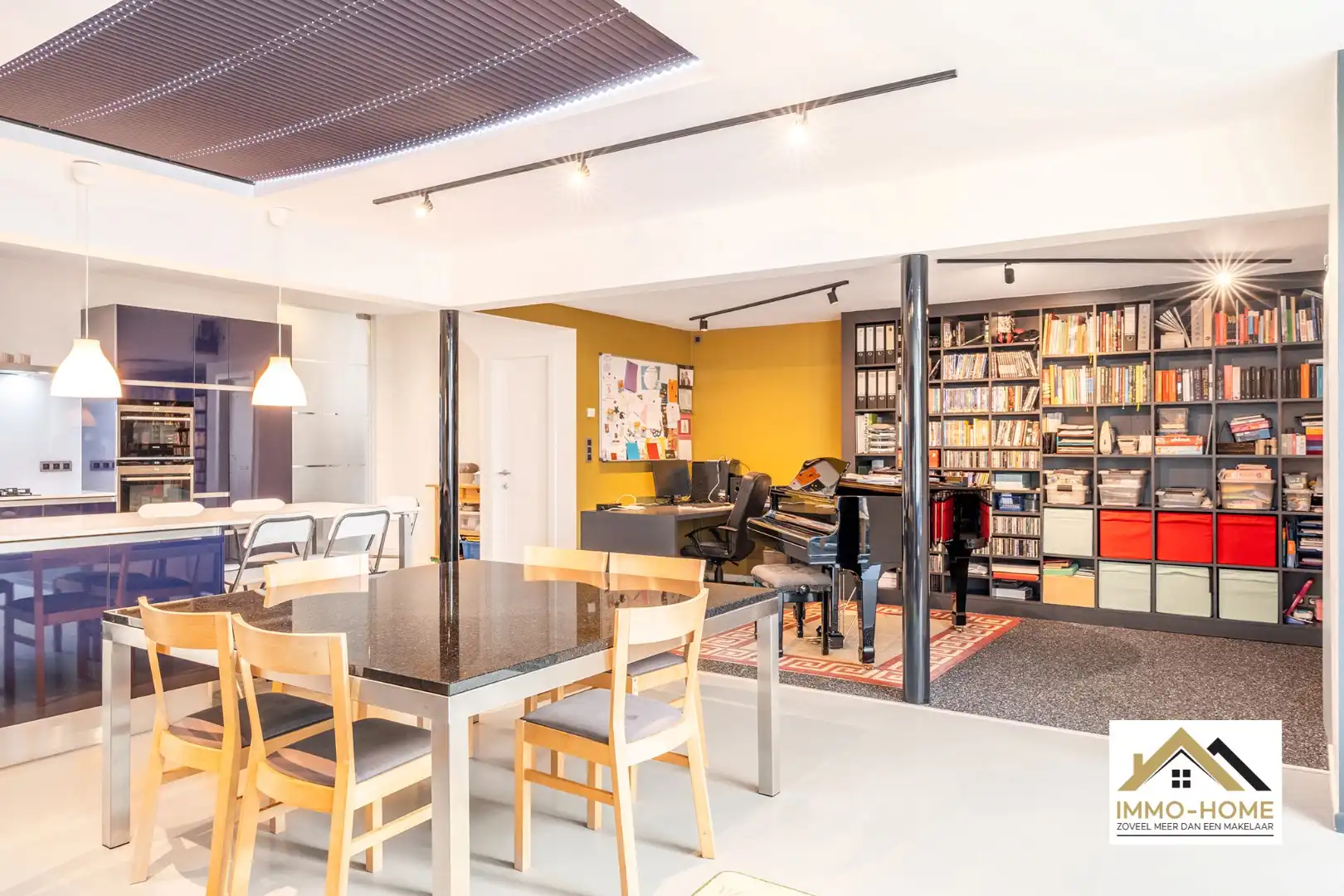 Héél erg ruime gerenoveerde woning met garage nabij centrum Lokeren! foto 12