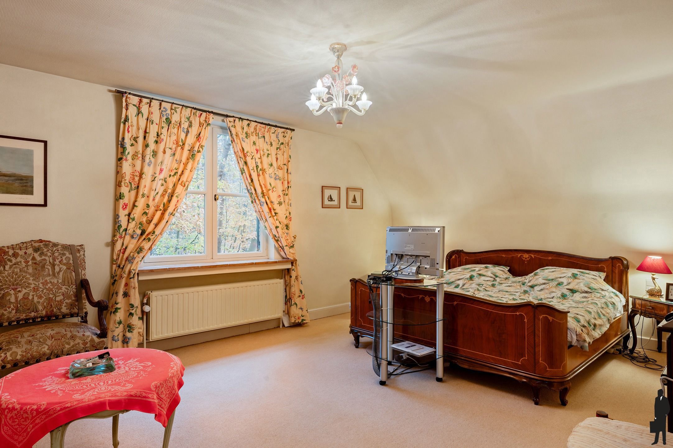 Op absolute toplocatie gelegen villa! foto 15