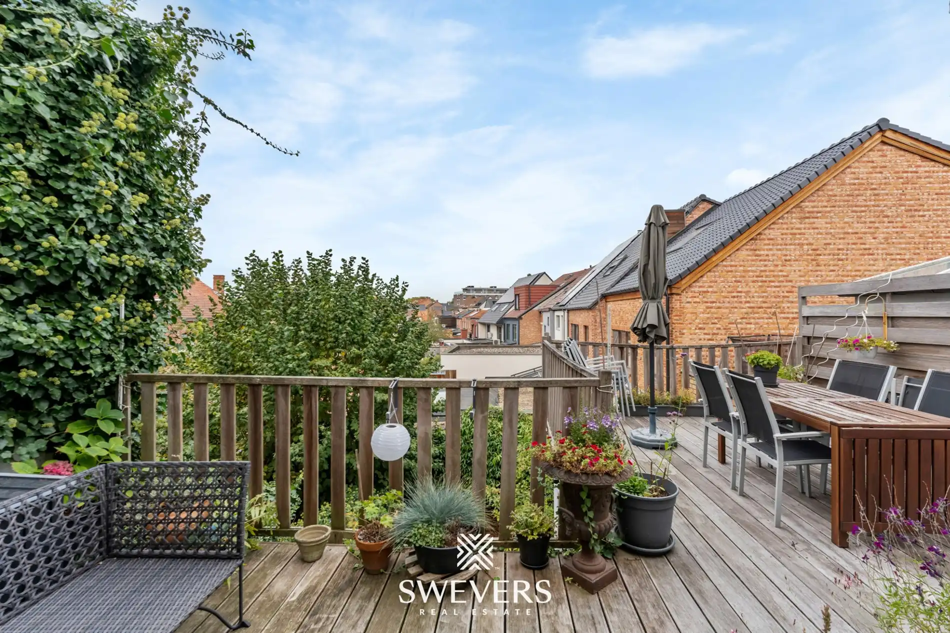 Stijlvol herenhuis met kantoorruimte en 3 slaapkamers in hartje Hasselt foto 29