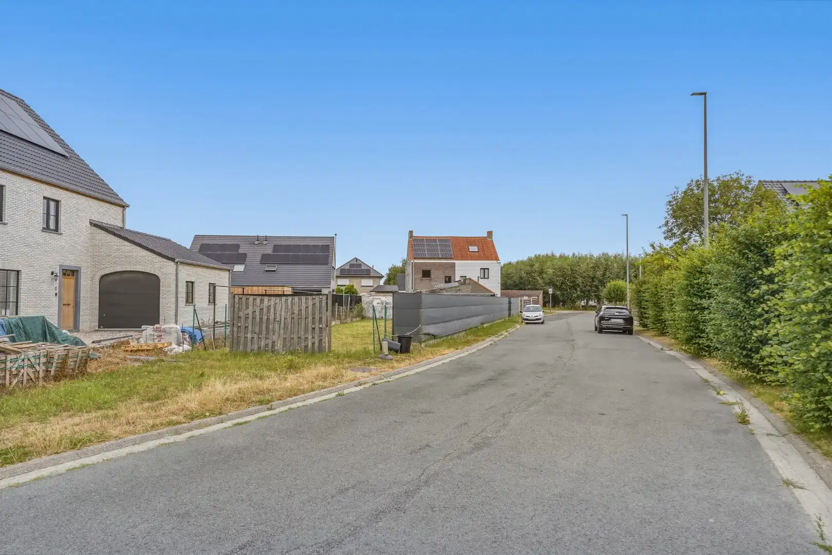 Halfopen woning met veel potentieel in Zandvoorde foto 4