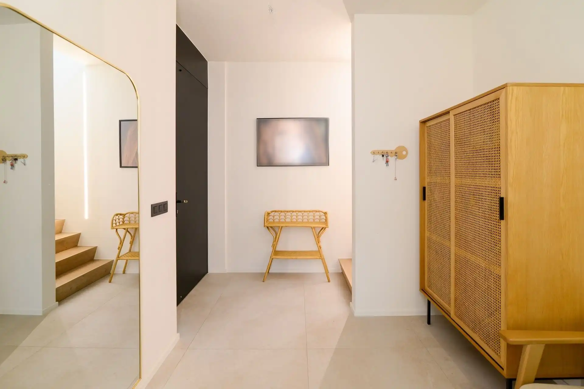 Stijlvolle en instapklare vrijstaande woning op een doodlopende straat  foto 4