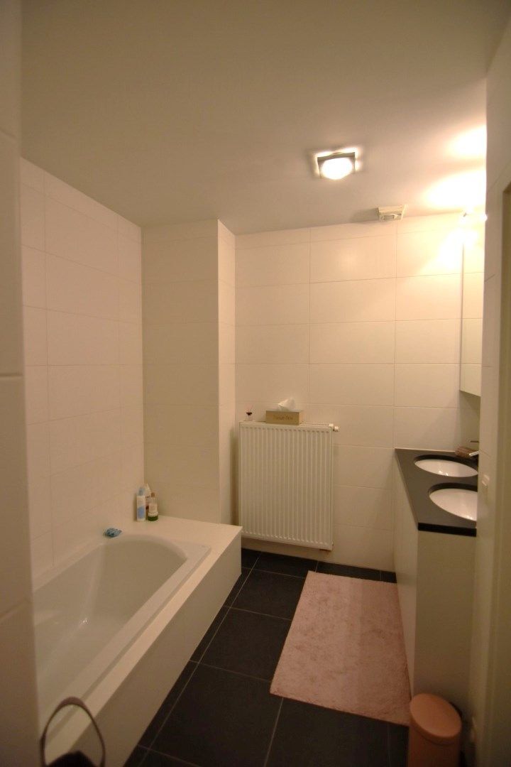 Heel ruime 3-slpk woonst in Oekene foto 19