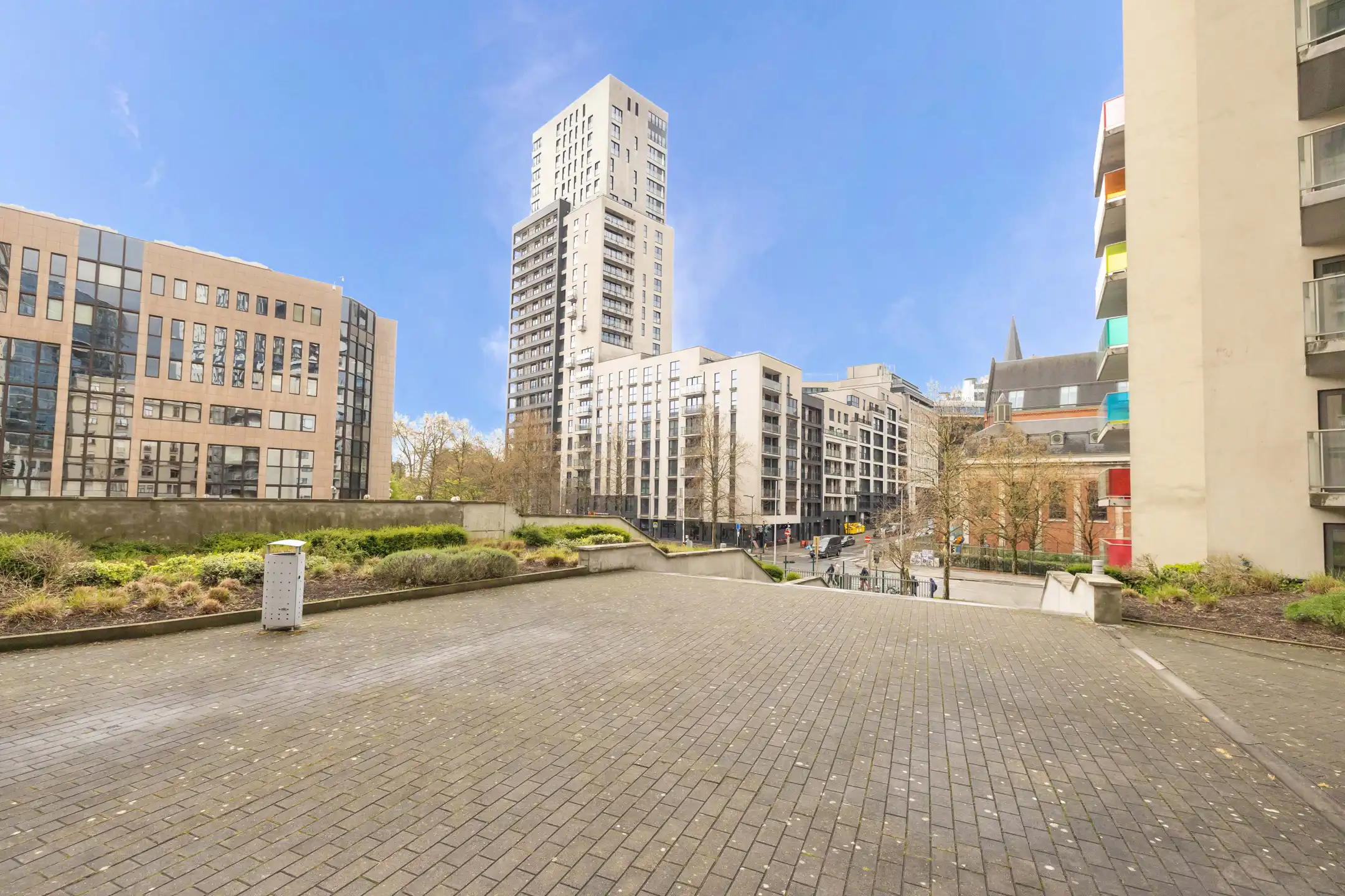 Stijlvol wonen met terras in de Europese wijk foto 10