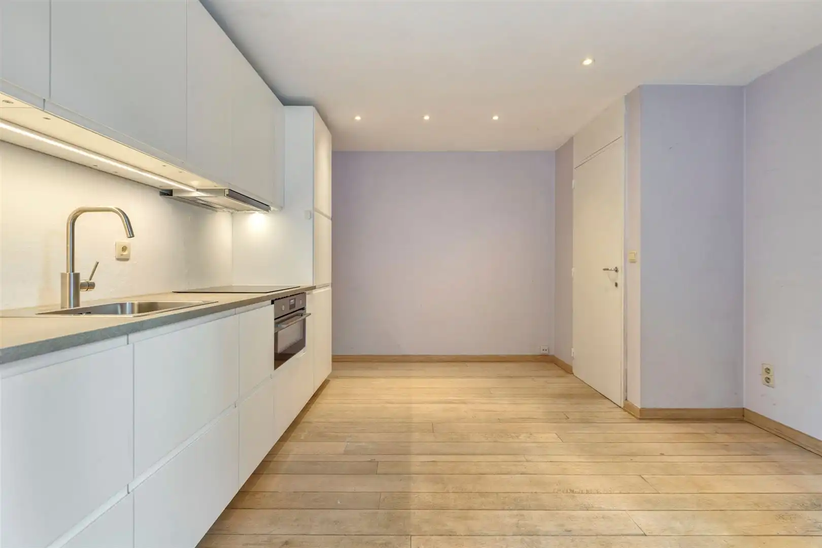 TE KOOP: Gelijkvloers 1-slaapkamer appartement te Hasselt! foto 17